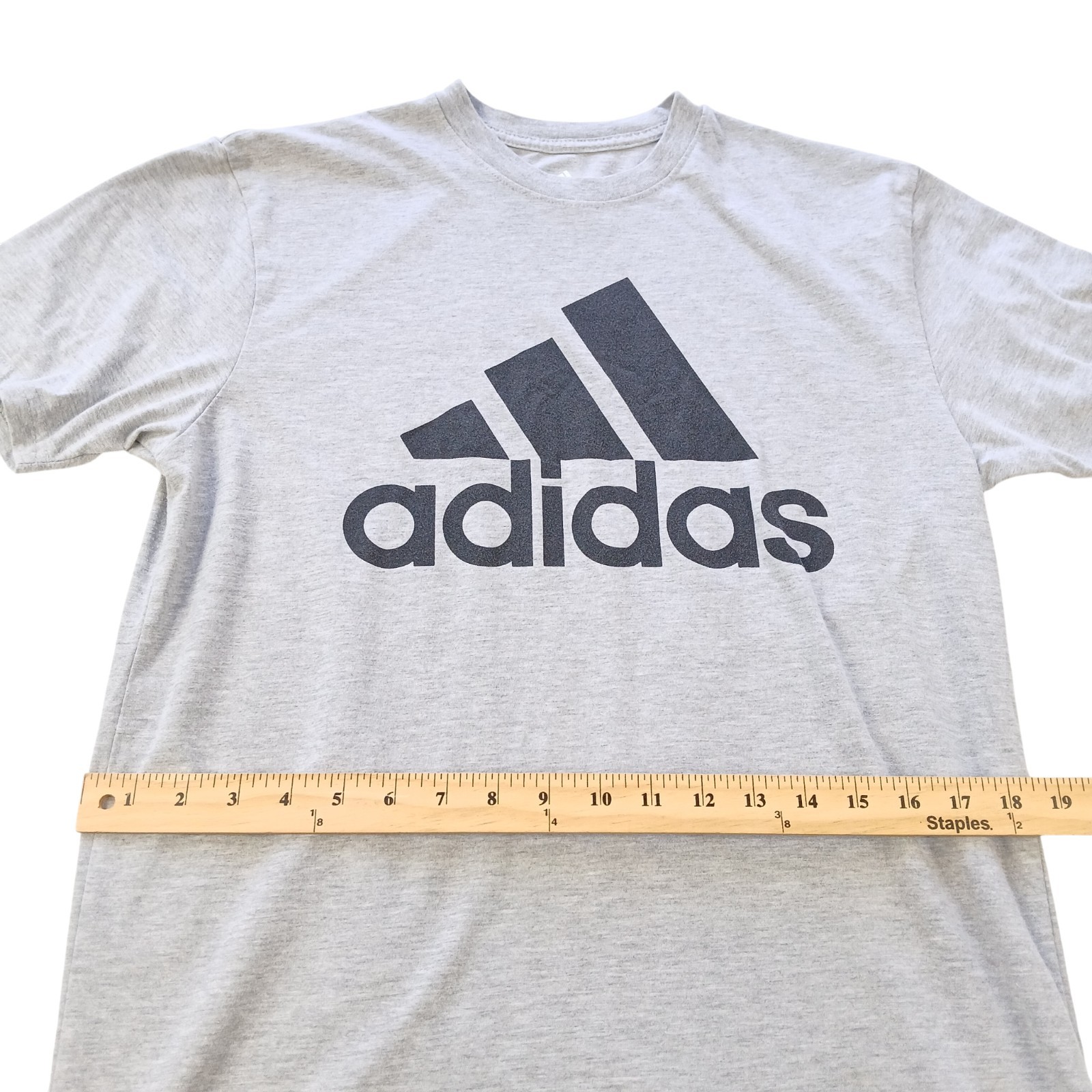 adidas golf t-shirt Men M (fit is Small C38)Gray+black chest logo/Cotton-Poly