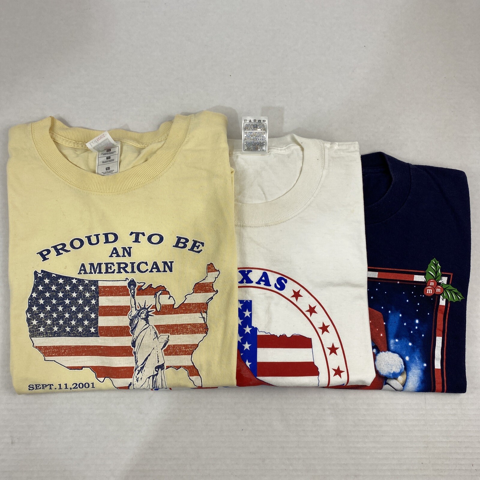 Wholesale Lot of 30 Modern/Vintage Mix Short Sleeve Tee Shirts (Sizes In Desc)