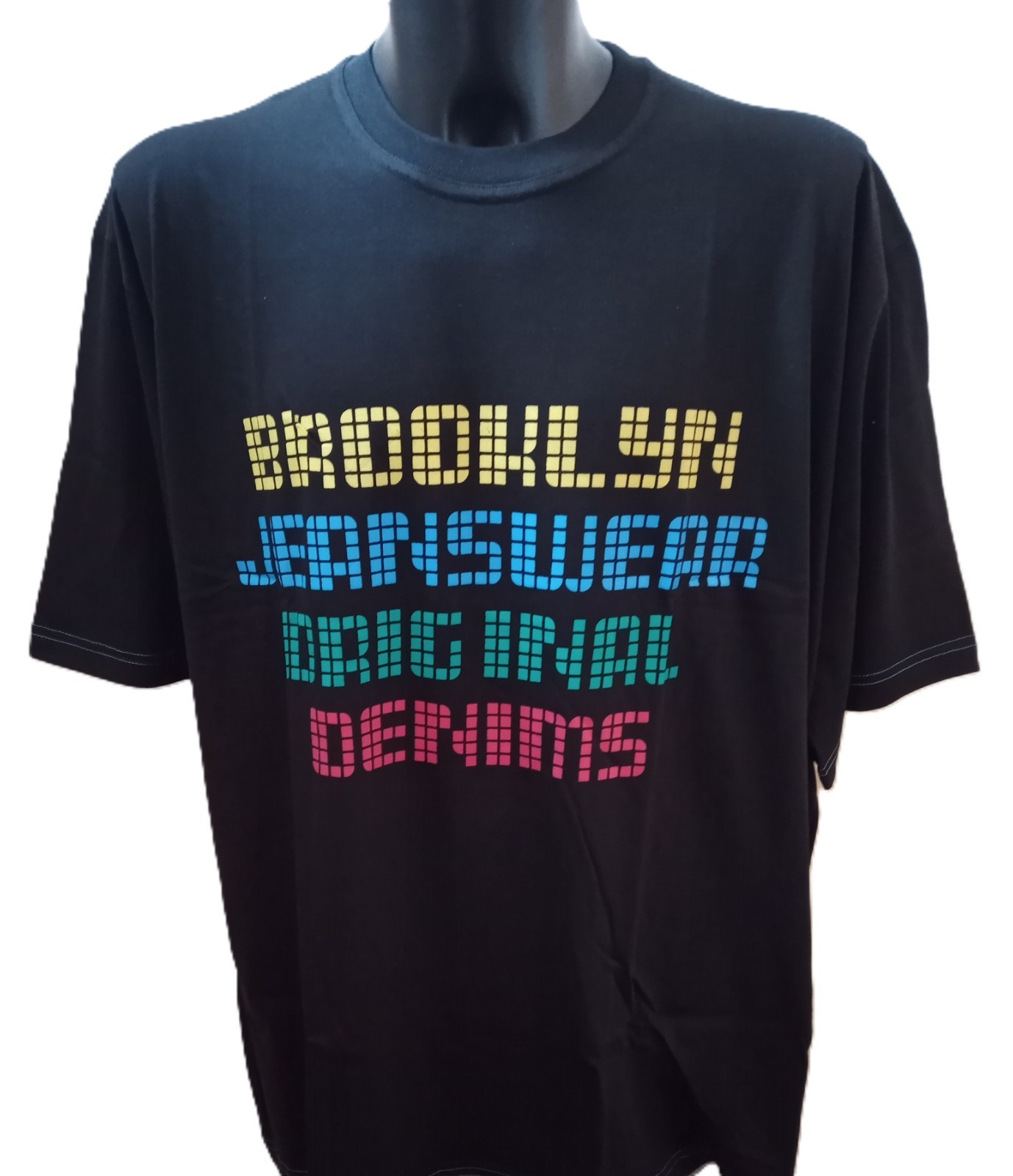 Fantastic Mens Big Size Black Brooklyn Retro Dots Tee – 2XL 3XL 4XL 5XL 6XL