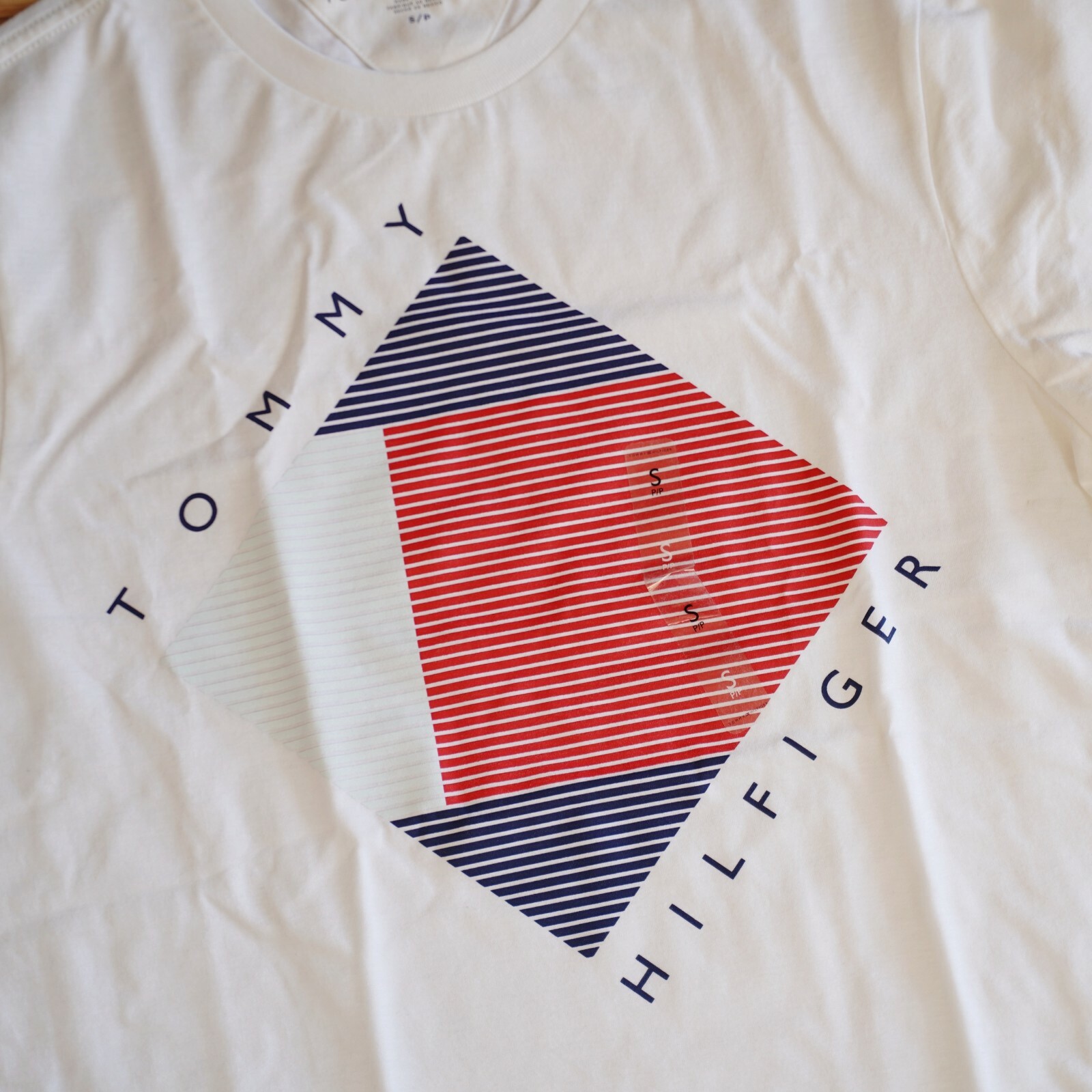Tommy Hilfiger Men&rsquo;s Short Sleeve Crew-Neck Stripe Tee T-Shirt