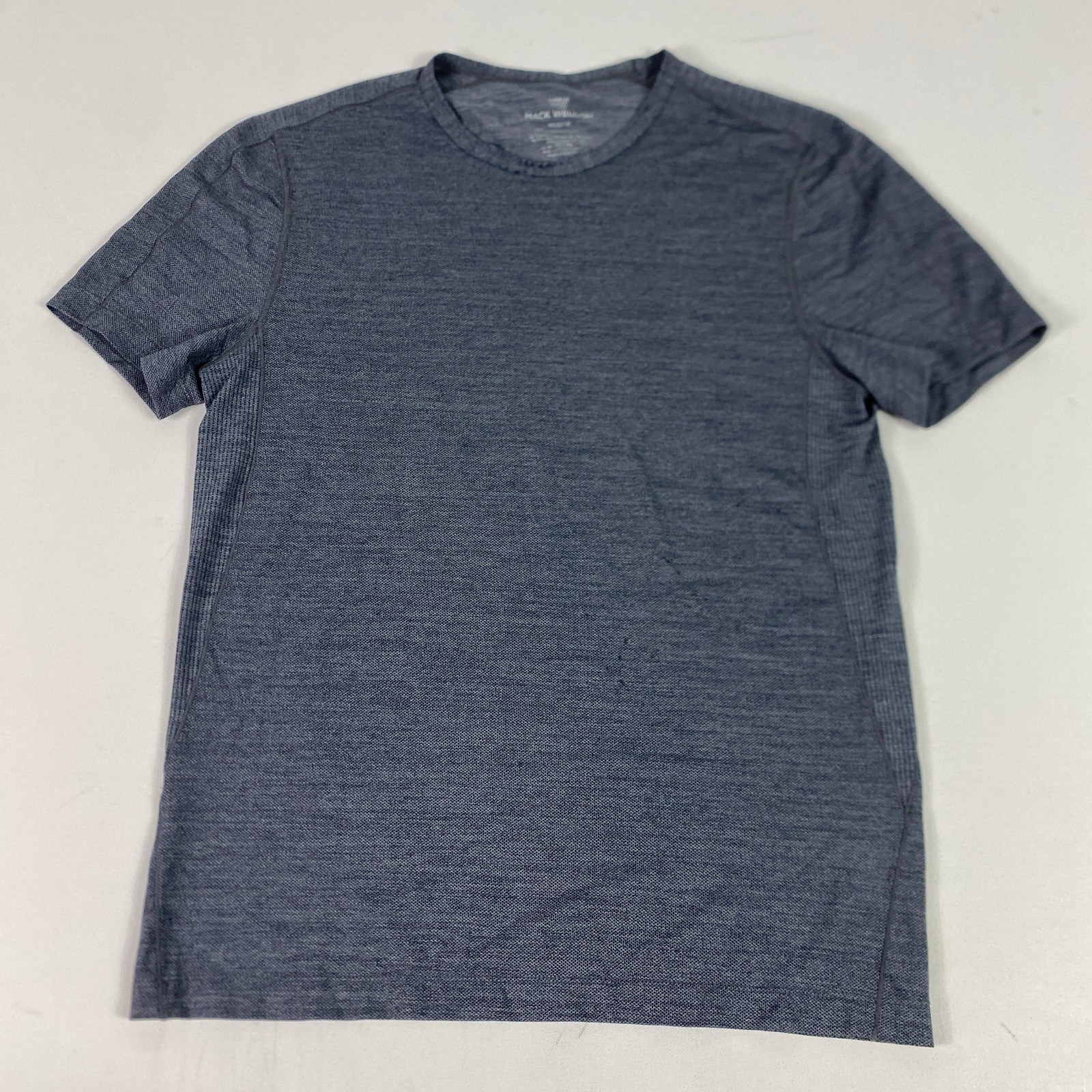 Mack Weldon Shirt Mens Medium Blue Crewneck Performance Knit Basic Tee