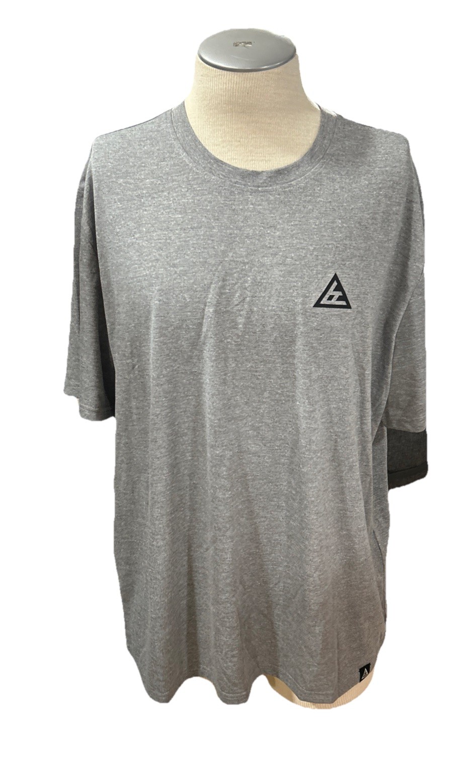 Ski-Doo Snowmobile Tshirt Mens 2X Grey Shirt Sleeves Cotton Ski Doo Skidoo