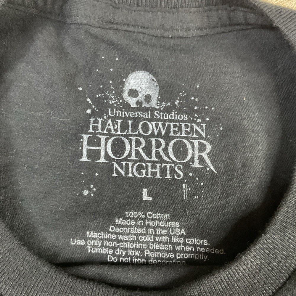Halloween Horror Nights T-Shirt Sz L Universal Studios Where The Horror Lives