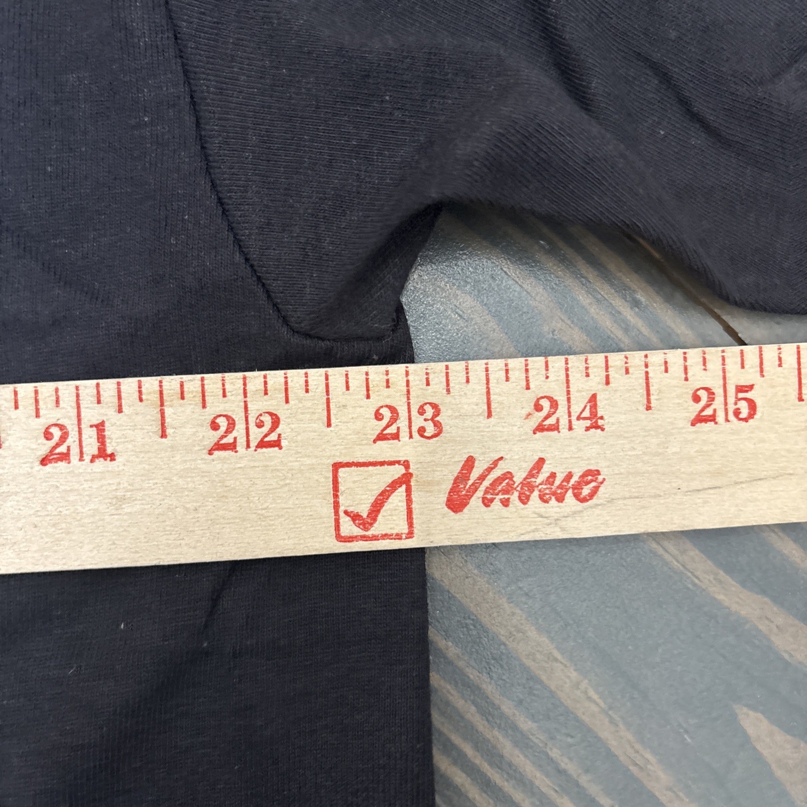 Backstock Pokémon Pikachu T-Shirt Size XL
