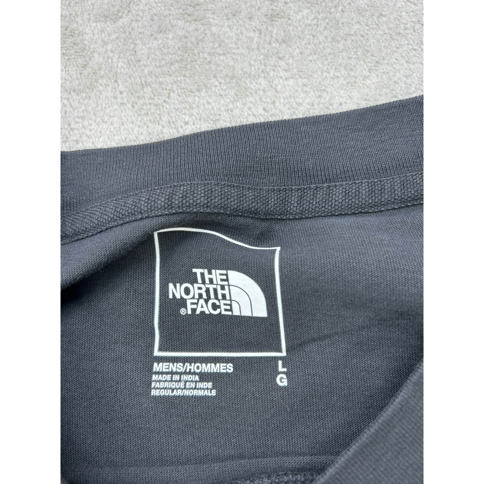 The North Face T-Shirt Mens Large Black Short Sleeve Graphic Logo Crewneck NWT