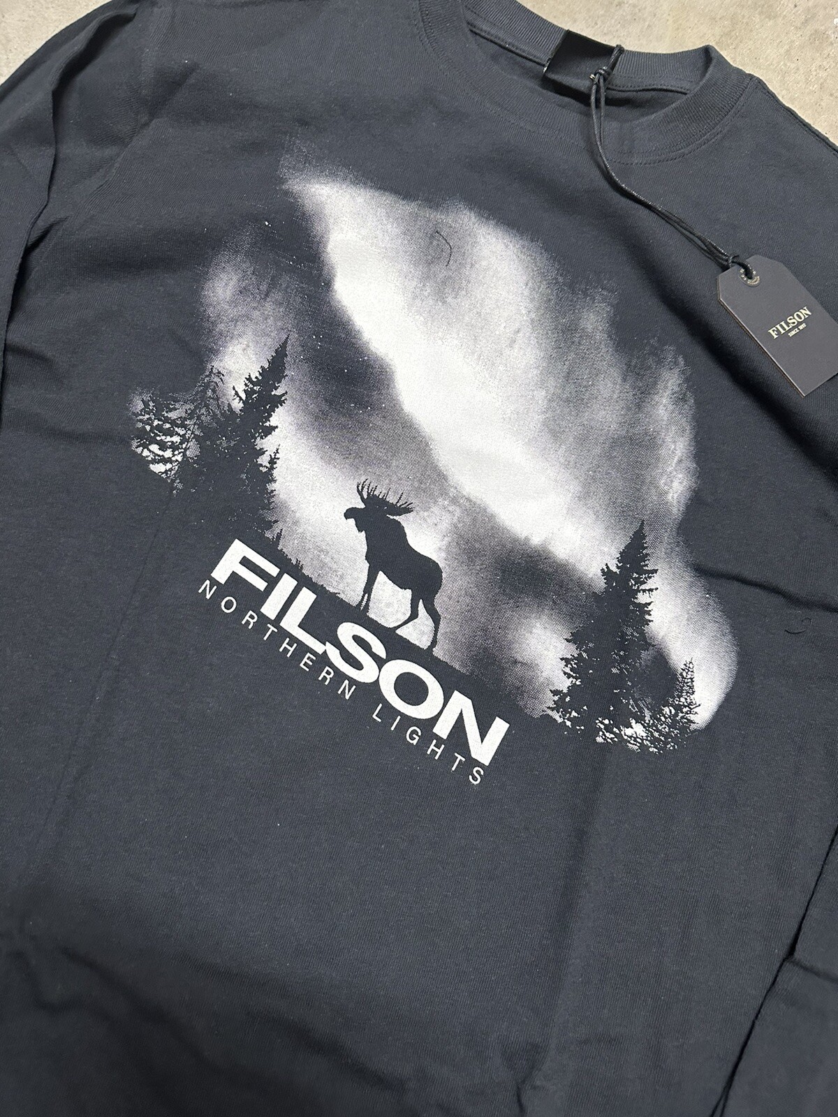 NWT Filson Northern Lights Long Sleeve Moose T Shirt Black Made in USA Outdoors