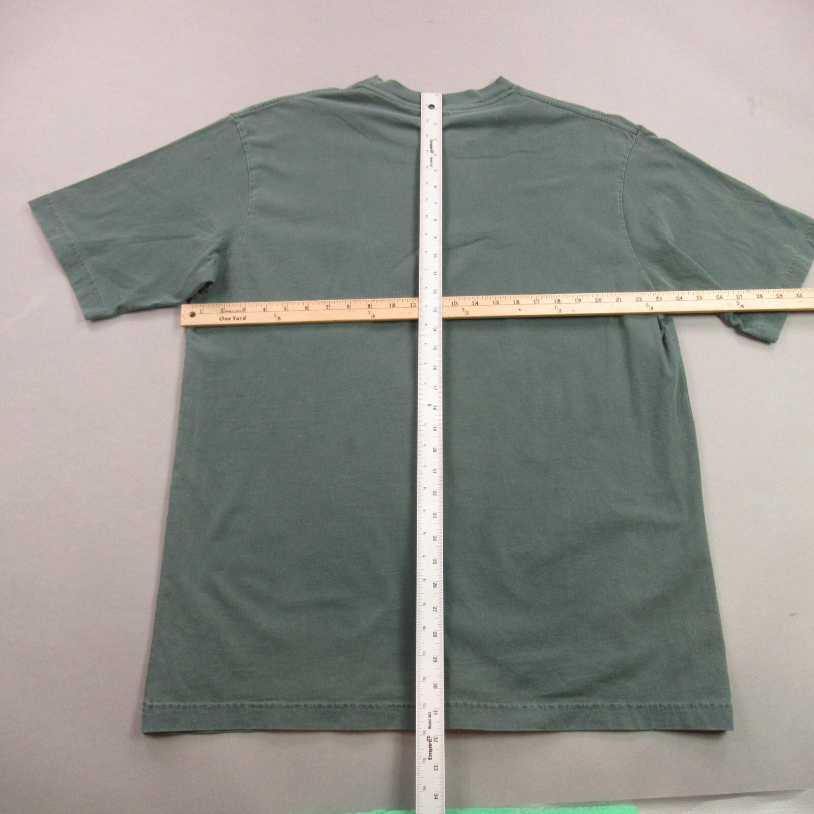 Cabelas Shirt Mens XL Short Sleeve Crew Neck Stretch Lightweight Pocket