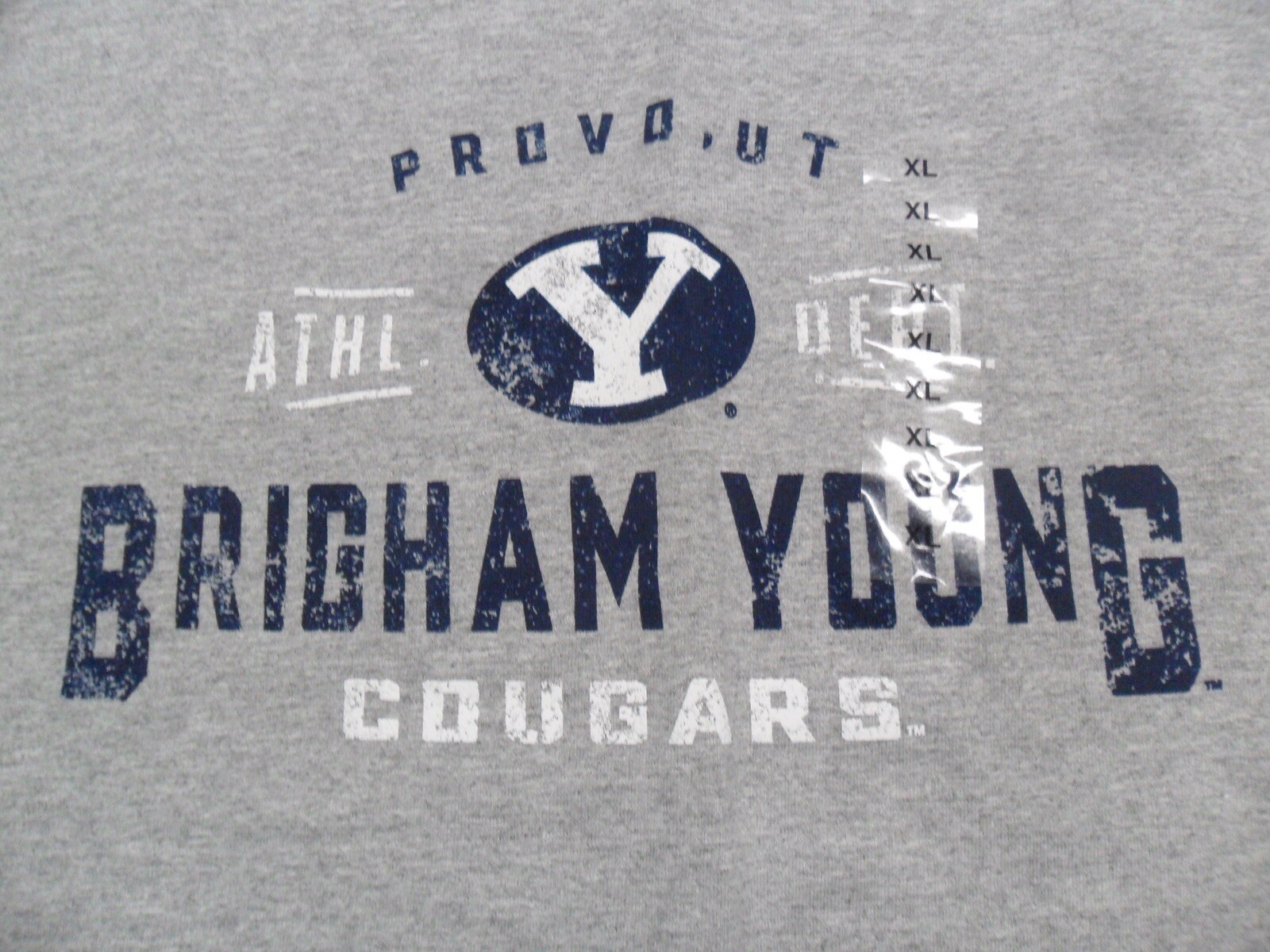 XL Brigham Young University Utah￼ T Shirt
