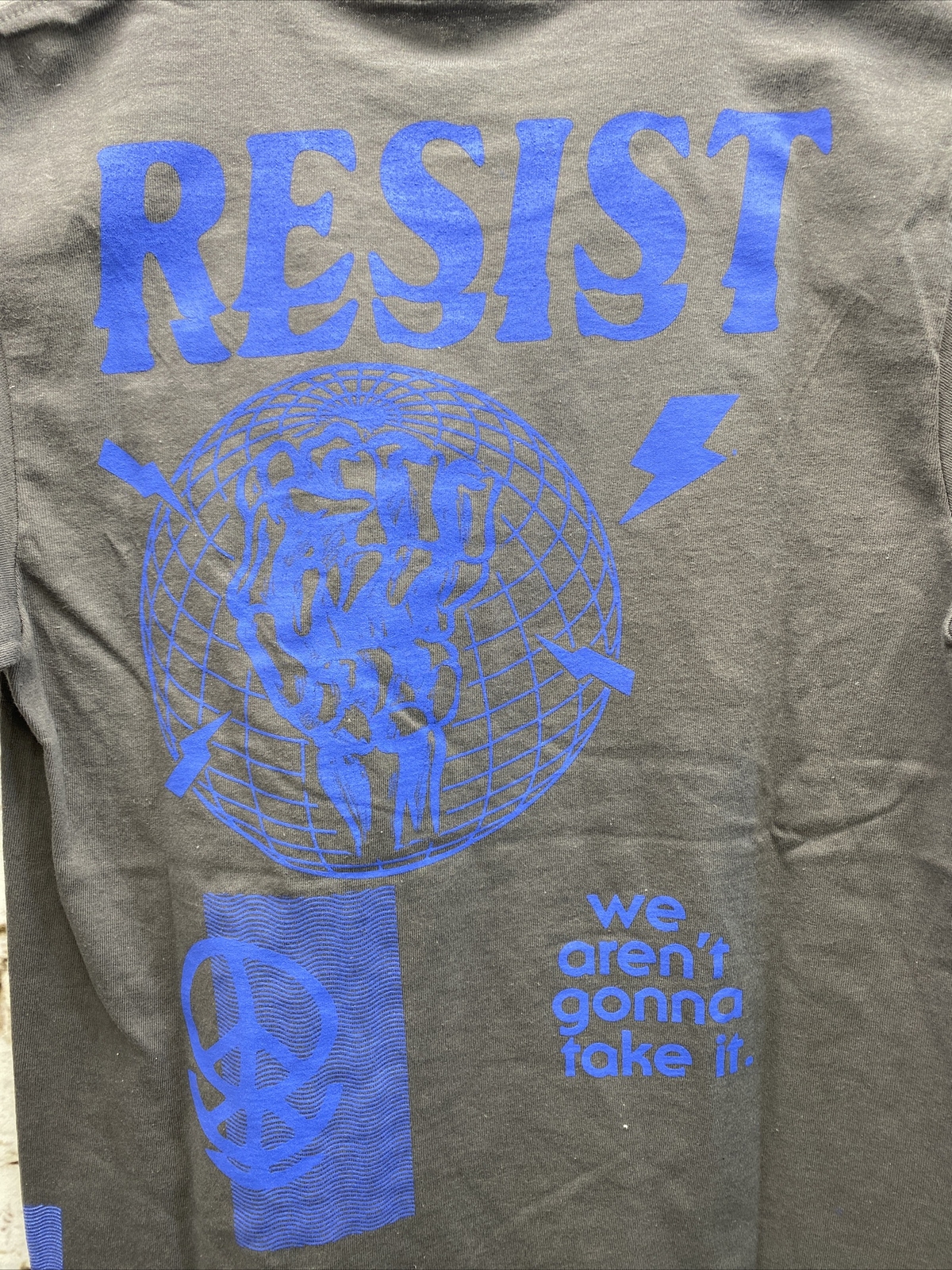 Empyre Resist Charcoal T-Shirt Men&rsquo;s Size S NWOT