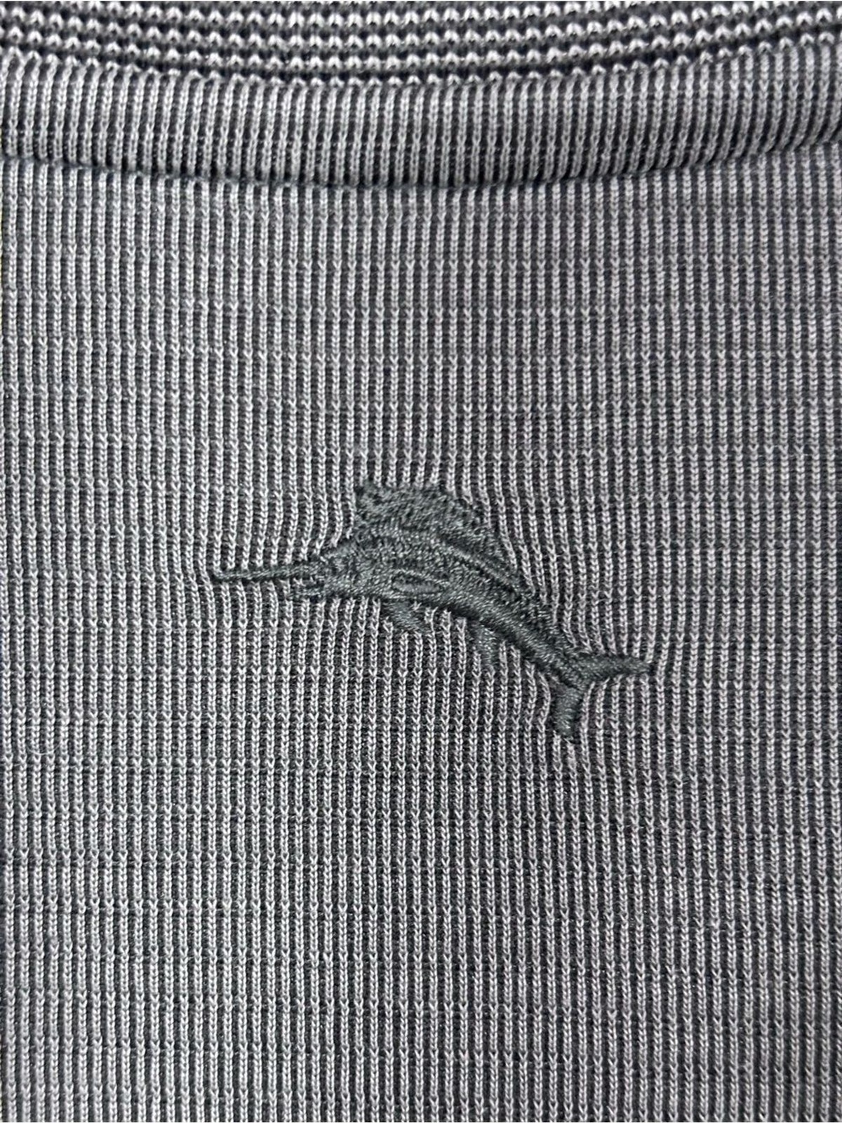 Tommy Bahama Island Zone V-Neck Short Sleeve Shirt Men’s L Gray