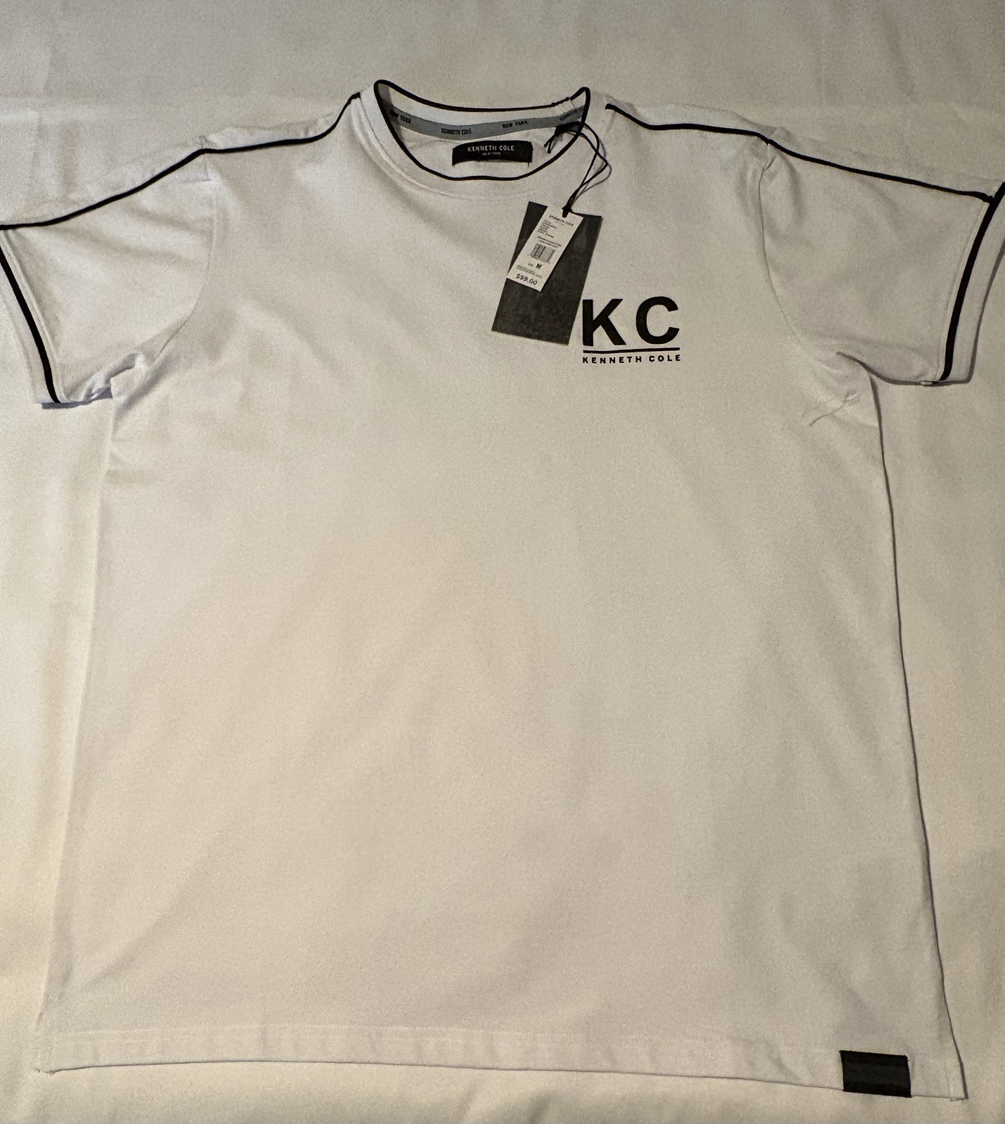 Kenneth Cole Men&rsquo;s City Dweller Logo T-Shirt Crew Neck Cotton Black White Short…