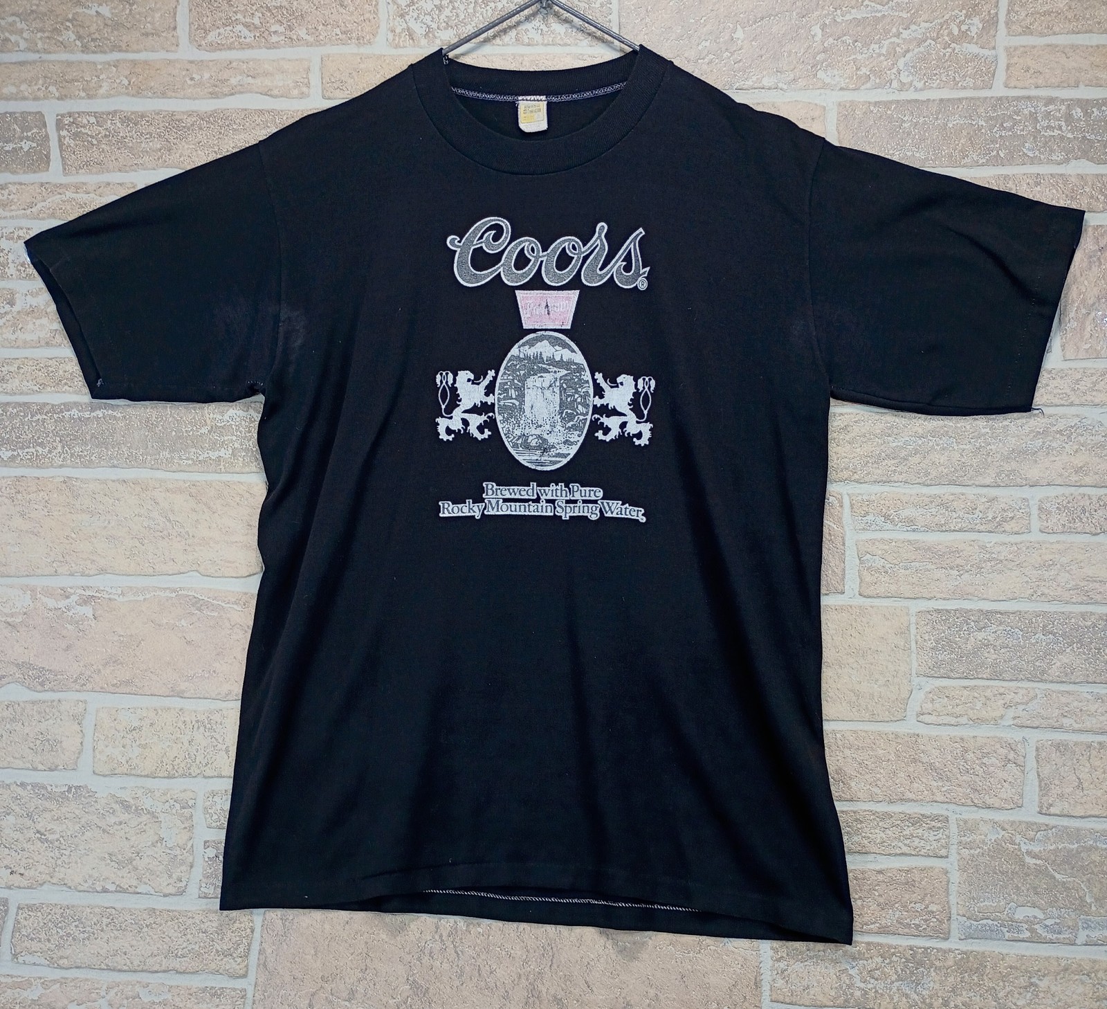 Vintage 70s 80s Coors Beer T-Shirt Men&rsquo;s Black Velva Sheen DISTRESSED XL 21.5×26
