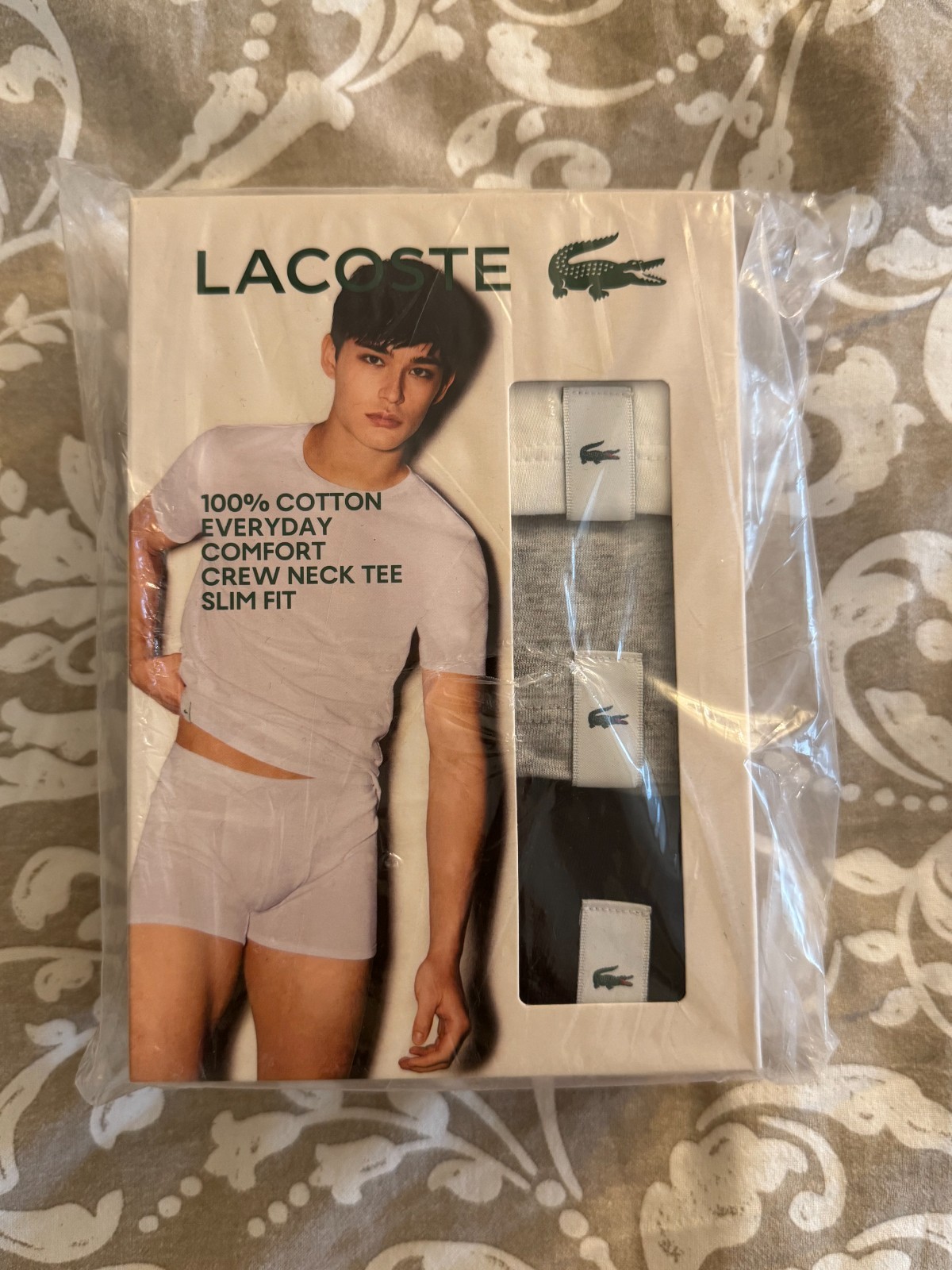 Lacoste Men&rsquo;s 3-Pack 100% Cotton Slim Fit Crew Undershirts M White Grey Black