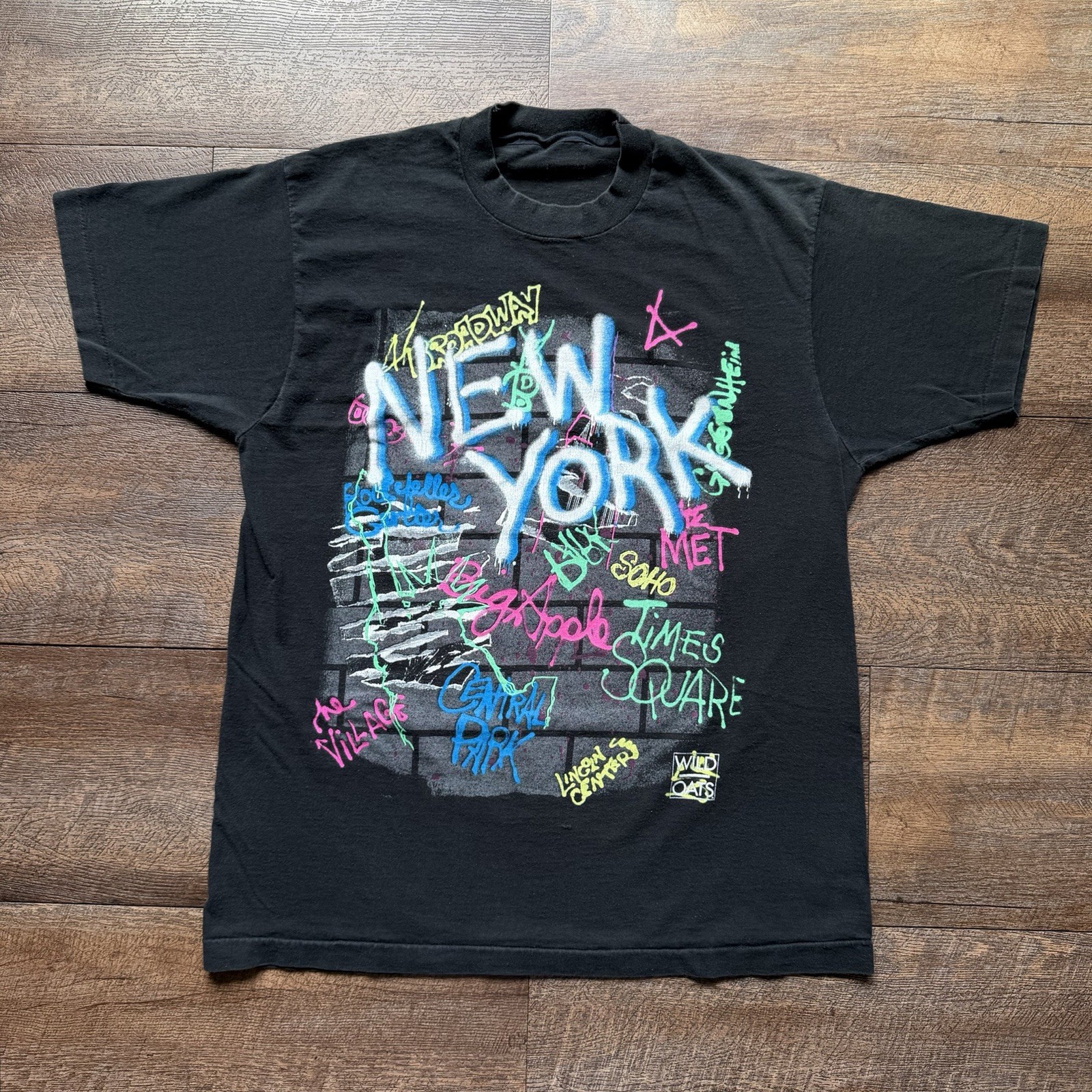Vintage 90s Mens L/XL Wild Oats New York Area Names Spraypaint Faded Worn Tee