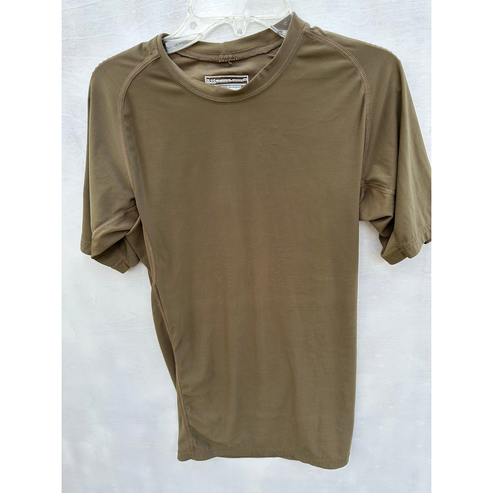 511 Tactical Men&rsquo;s Brown Under Gear Athletic Shirt Snug Fit Size Medium Outdoors