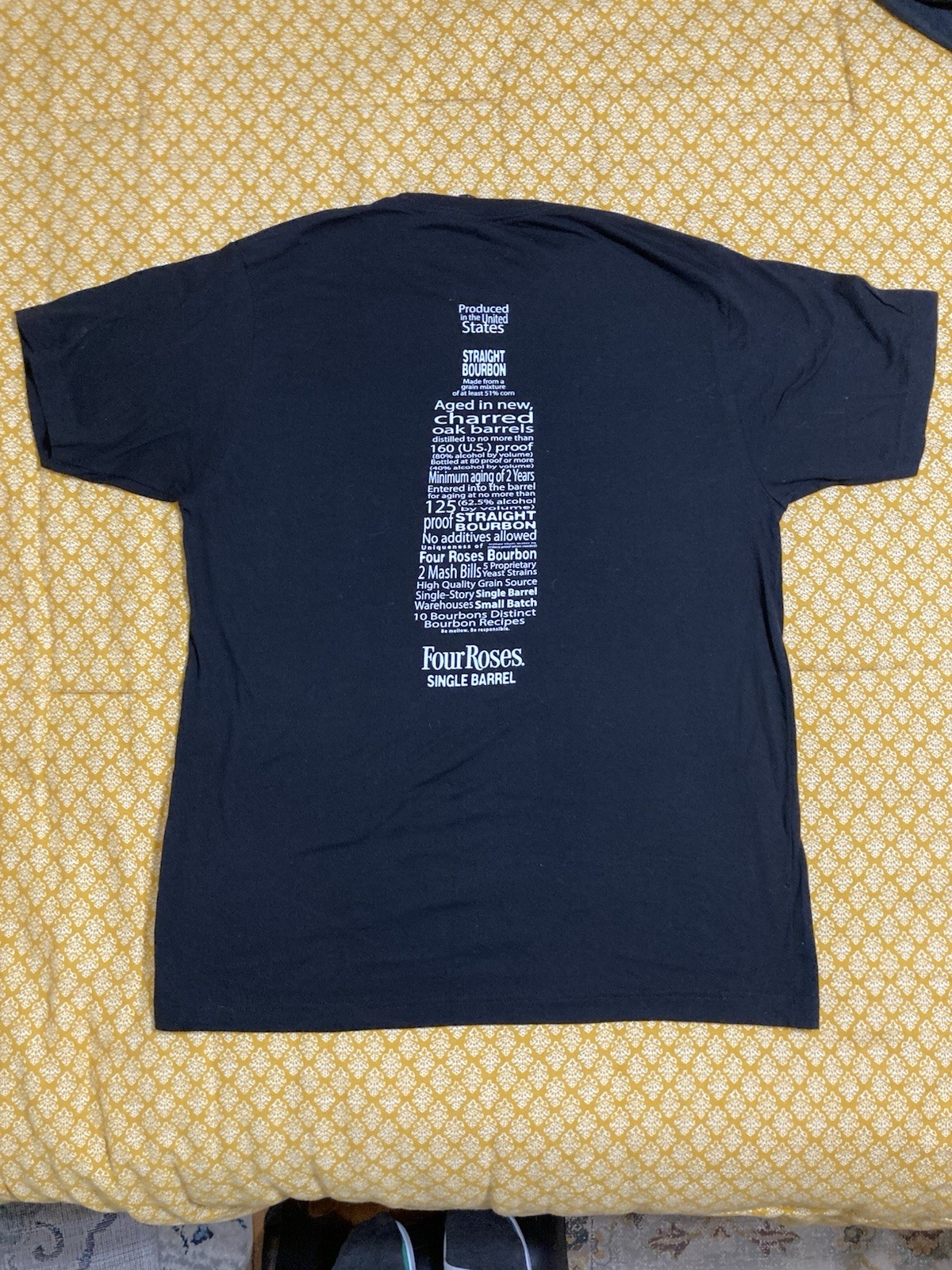 Four Roses Bourbon Men’s Shirt Size Large 65/35 Poly / Cotton Blend By Tultex