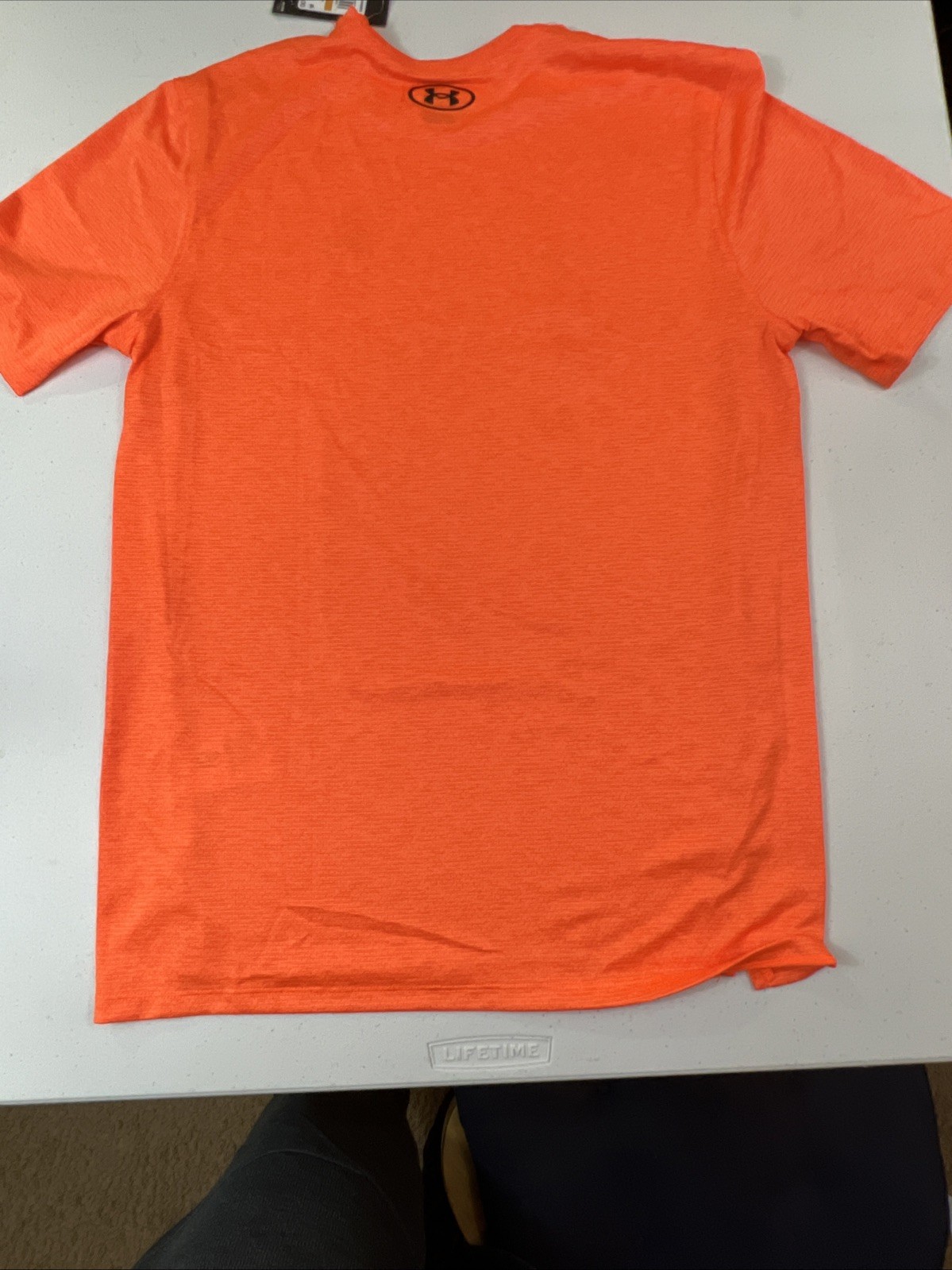 NWT Under Armour Men&rsquo;s Tech Loose Fit T-Shirt Orange Size Small