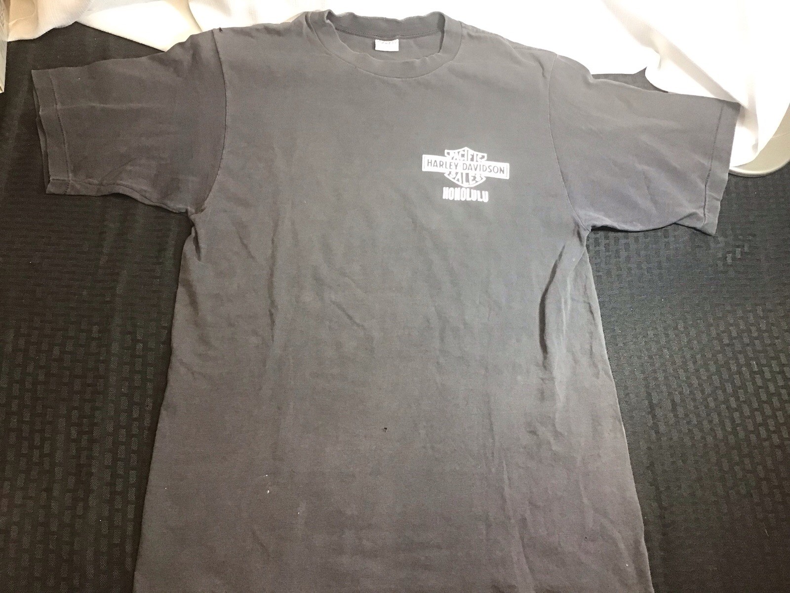 Vintage 90s Harley Davidson T-Shirt Pacific Honolulu Eagle Soars Med.