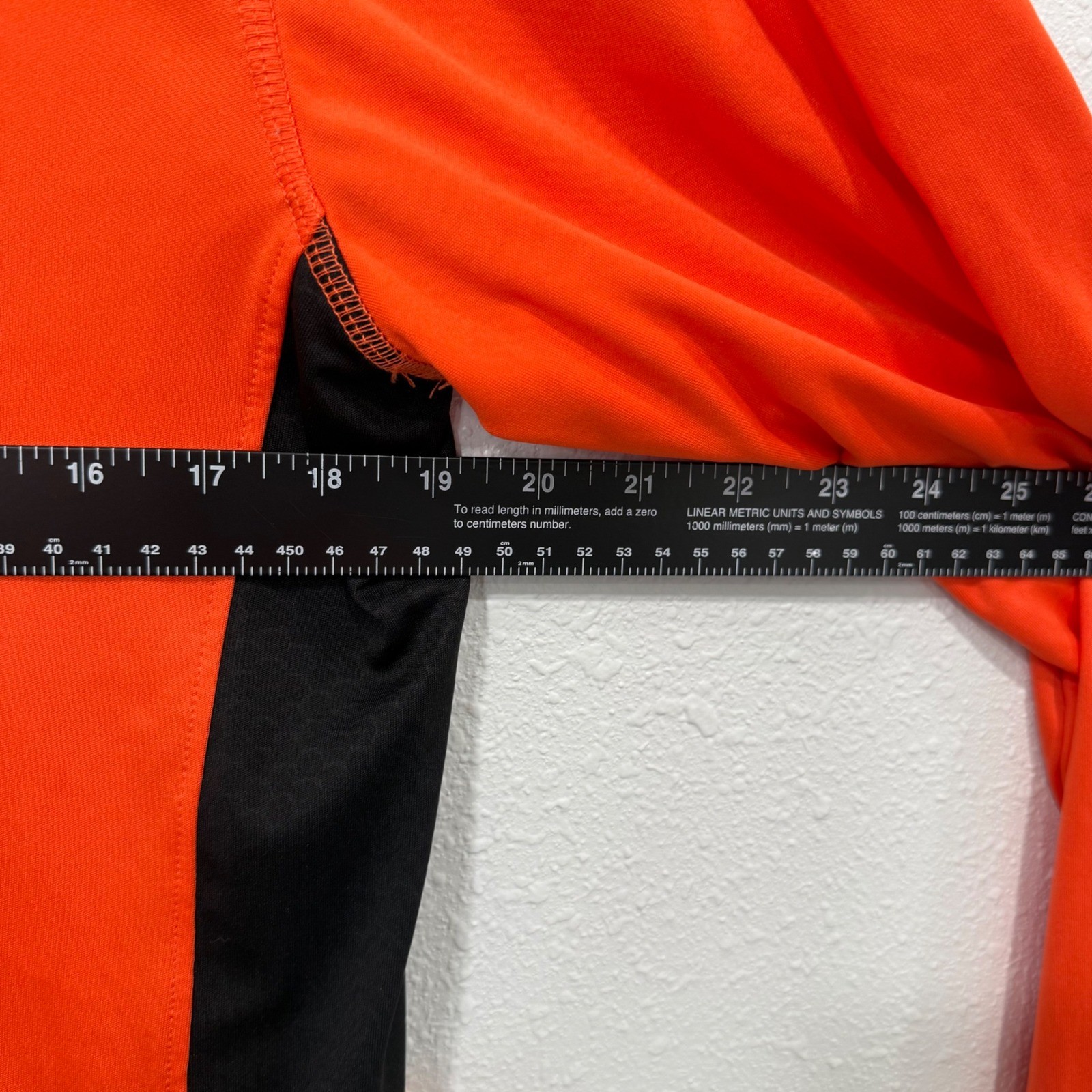 Colosseum Oregon State Beavers Mens Large Orange Long Sleeve Performance Shirt