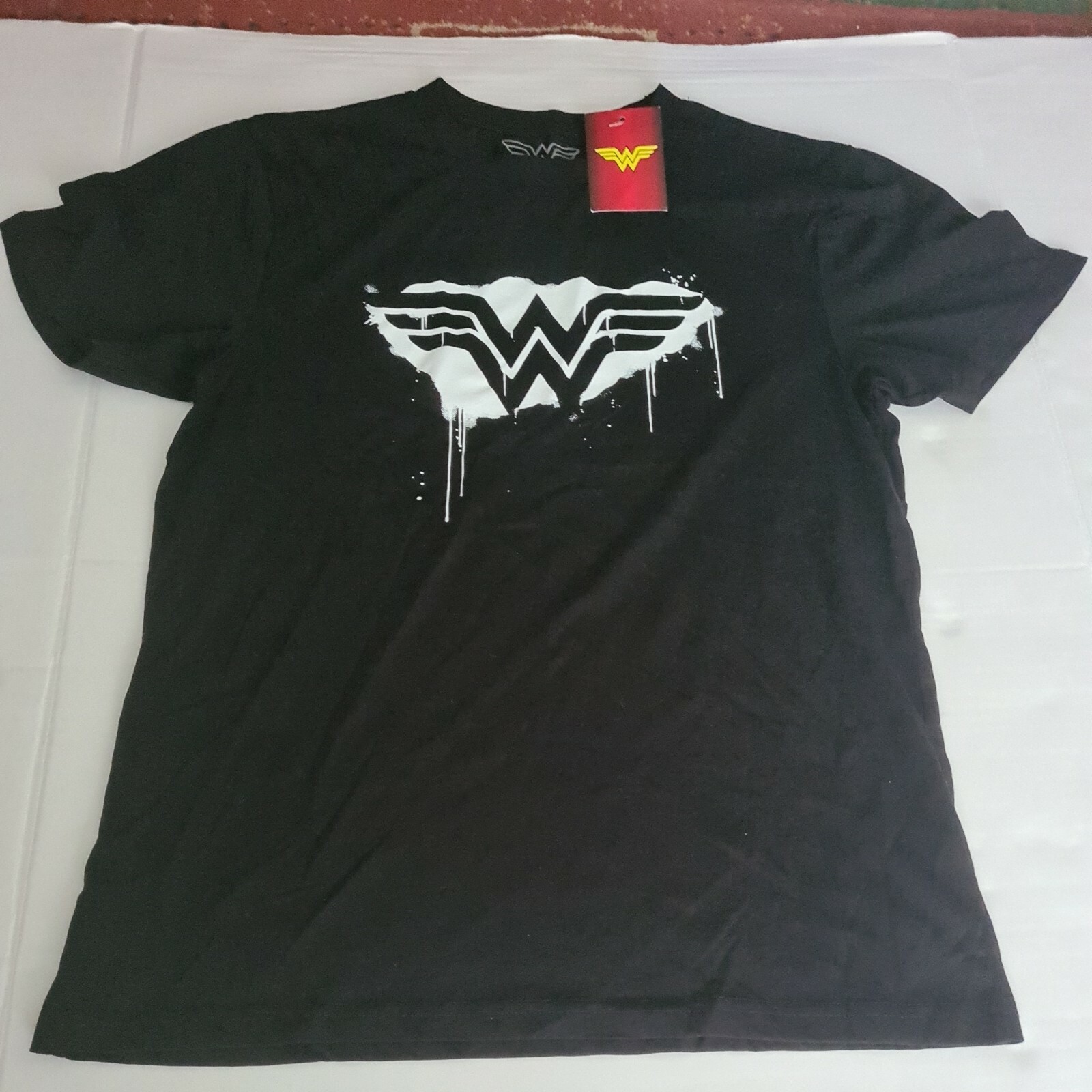 Wonder woman 1984 Tshirt Black And White Print Mens Small