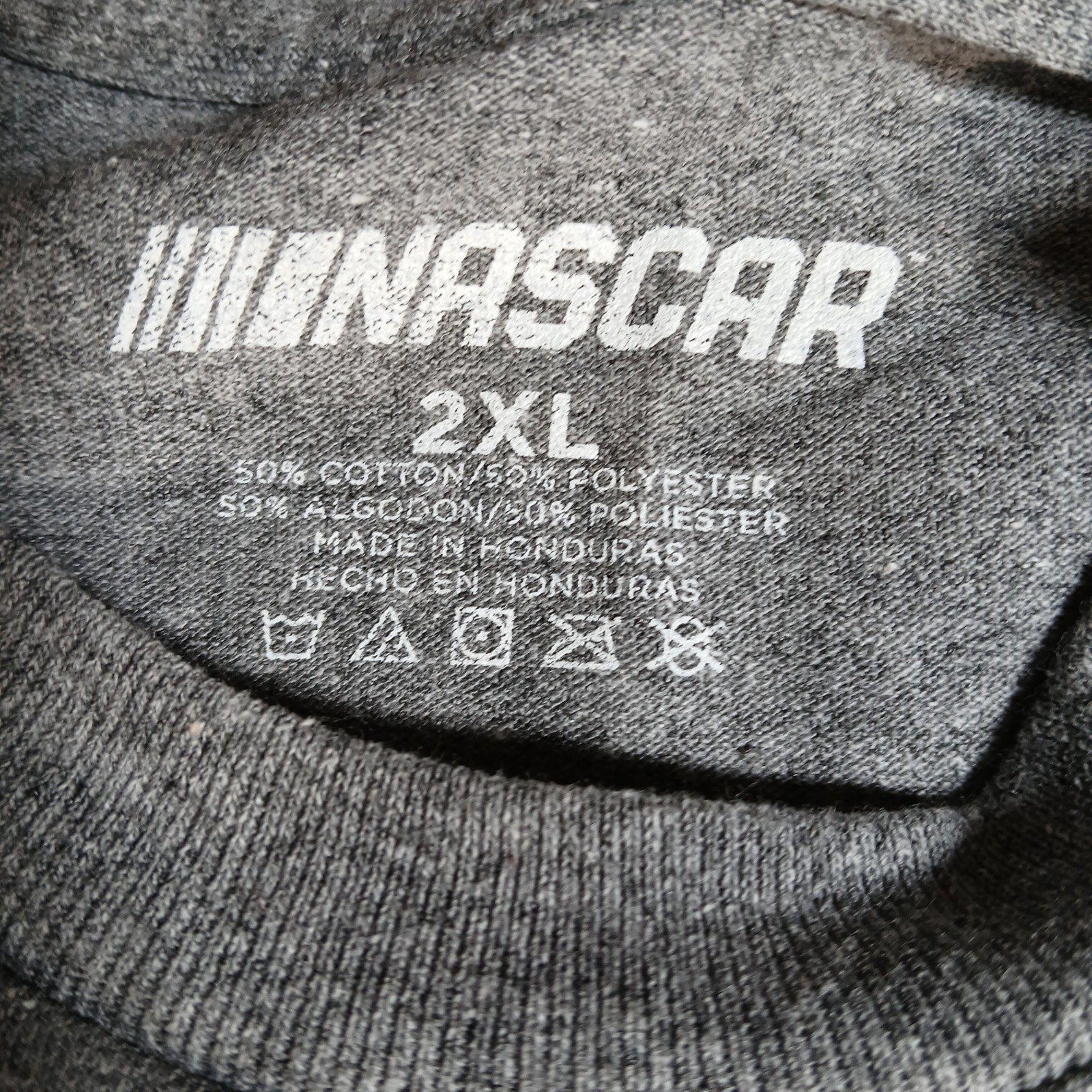 NASCAR Martinsville Speedway T-Shirt Mens 2XL Gray Cotton Blend Racing Fan Tee