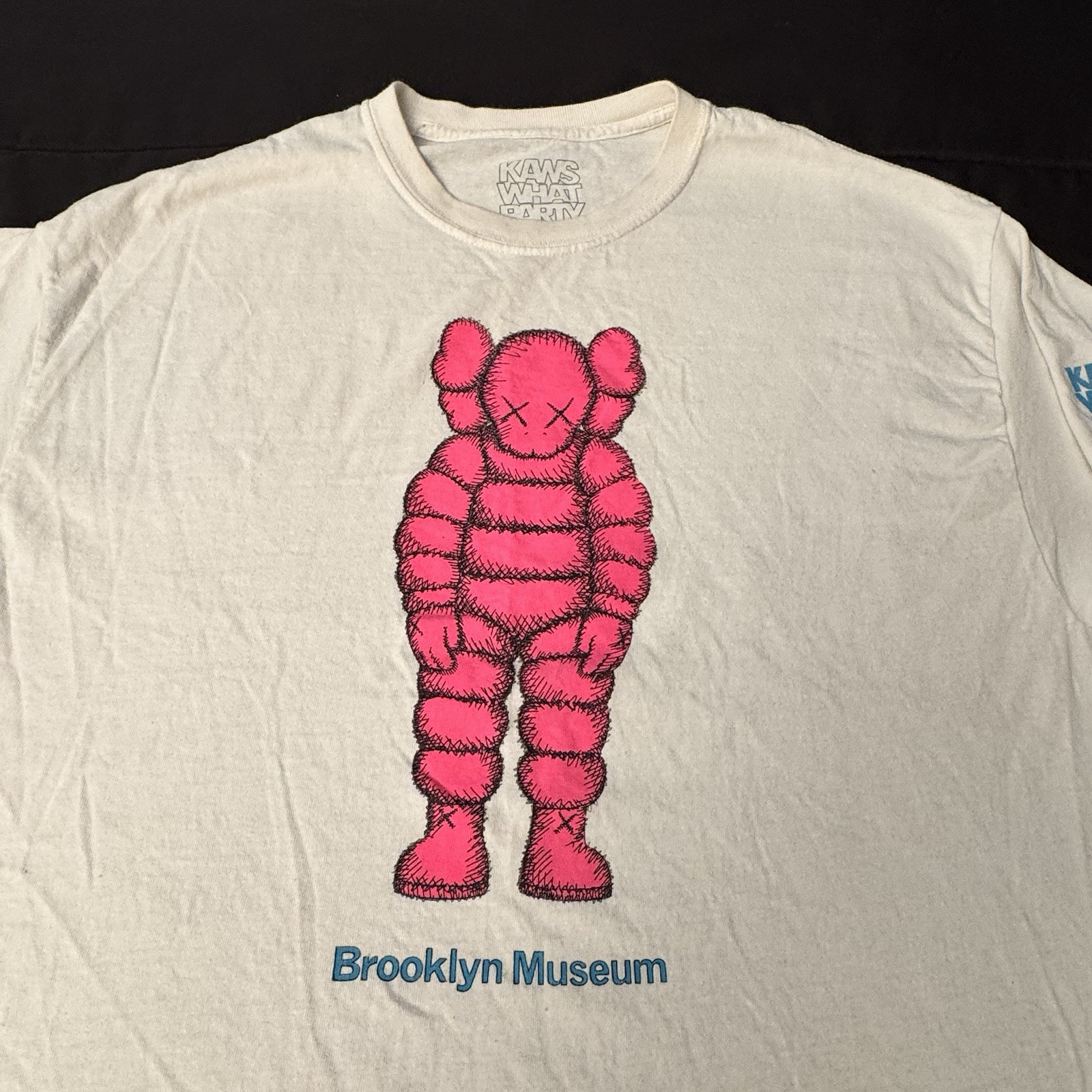 KAWS x Brooklyn Museum colob What Party Pink Space Man T Shirt Size XL HTF!