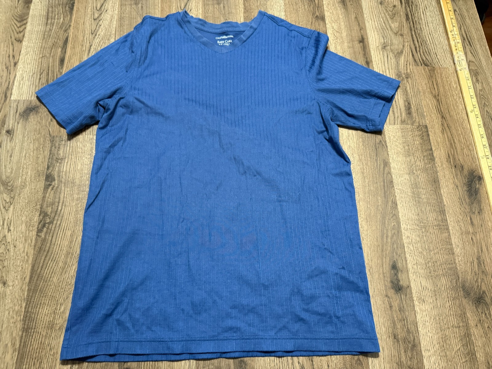 Croft & Barrow Shirt Men&rsquo;s Size Large Tall, Blue, V-neck, Easy Care