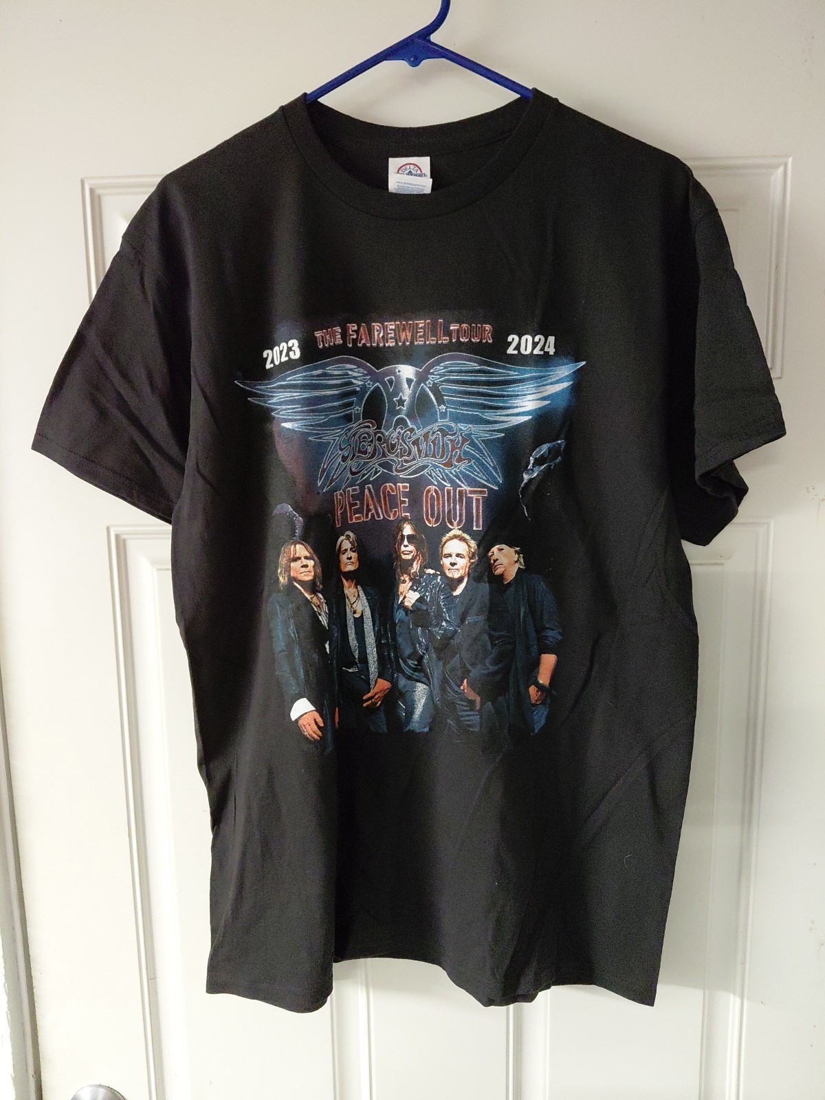 Aerosmith Tour Shirt, 2023 Tour Peace Out Farewell Aerosmith Shirt LARGE DELTA