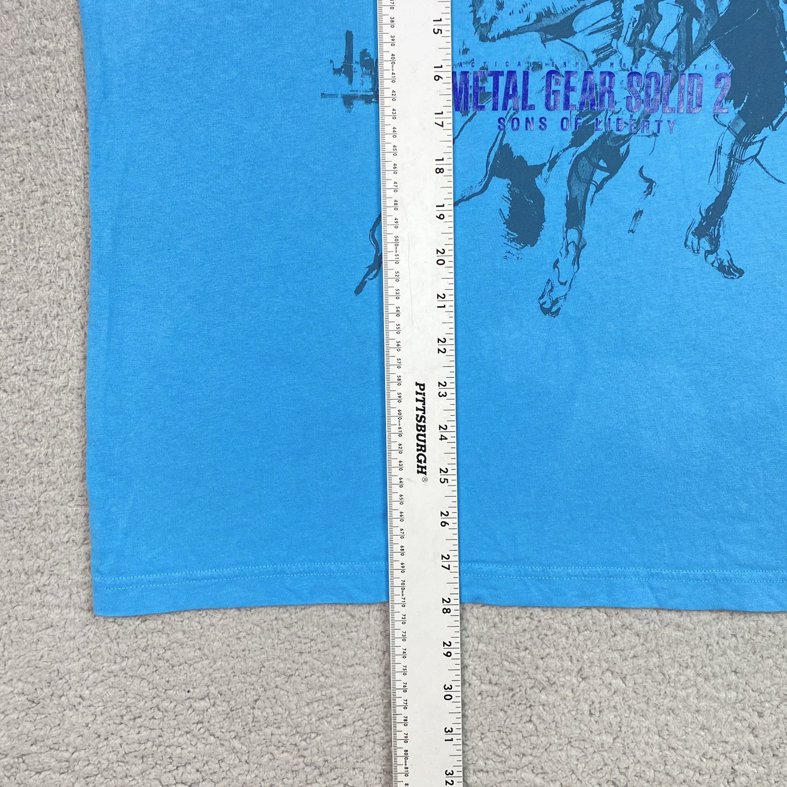 Uniqlo Metal Gear Solid 2 T Shirt Men&rsquo;s Size L Blue Sons of Liberty *Flaws*
