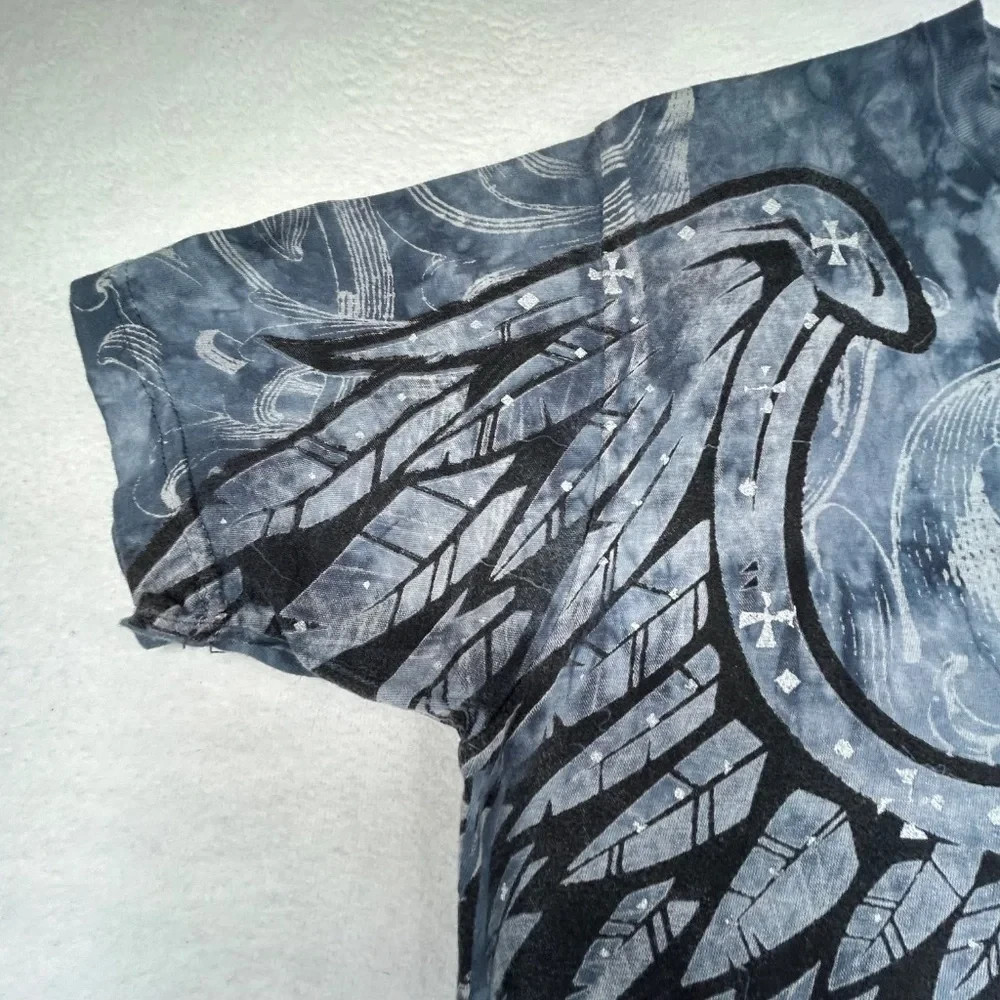 Four Seasons Y2K VINTAGE NWOT Medium Cross Wings T-shirt Affliction style