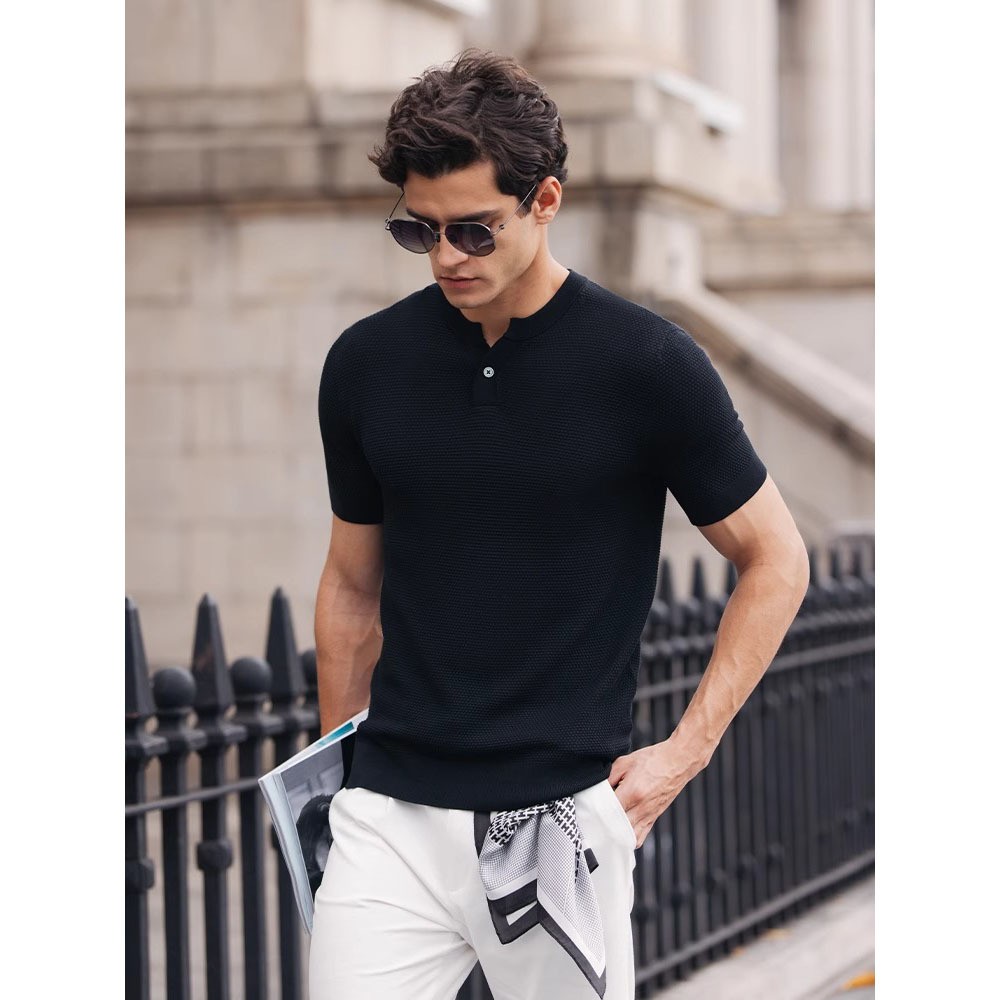 Henry Collar Short-Sleeved Knitted Sweater Men Breathable Summer Fashion