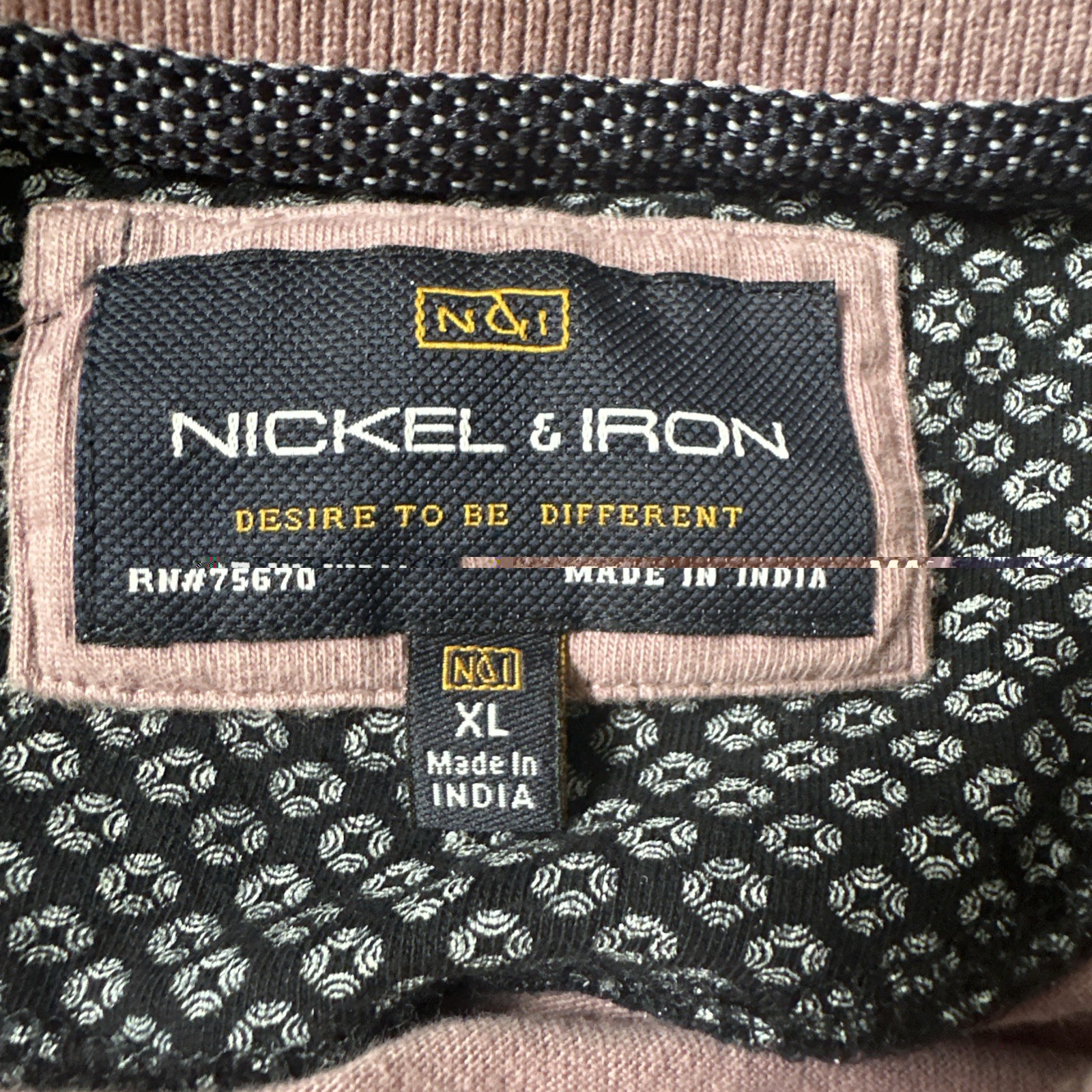 Nickel & Iron 100% Cotton Shirt Mens XL Plum Short Banded Sleeve and Collar