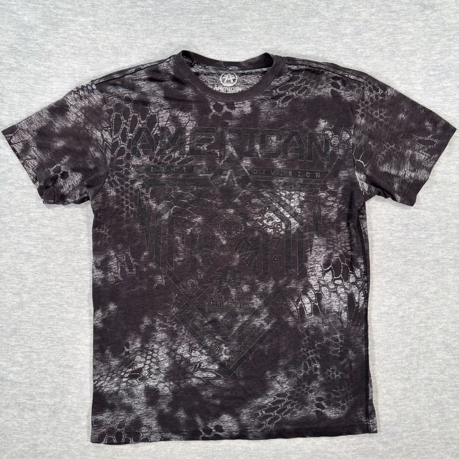 American Fighter Mens Large Black Tie Dye Camo Graphic T-Shirt Buckle Exclusive