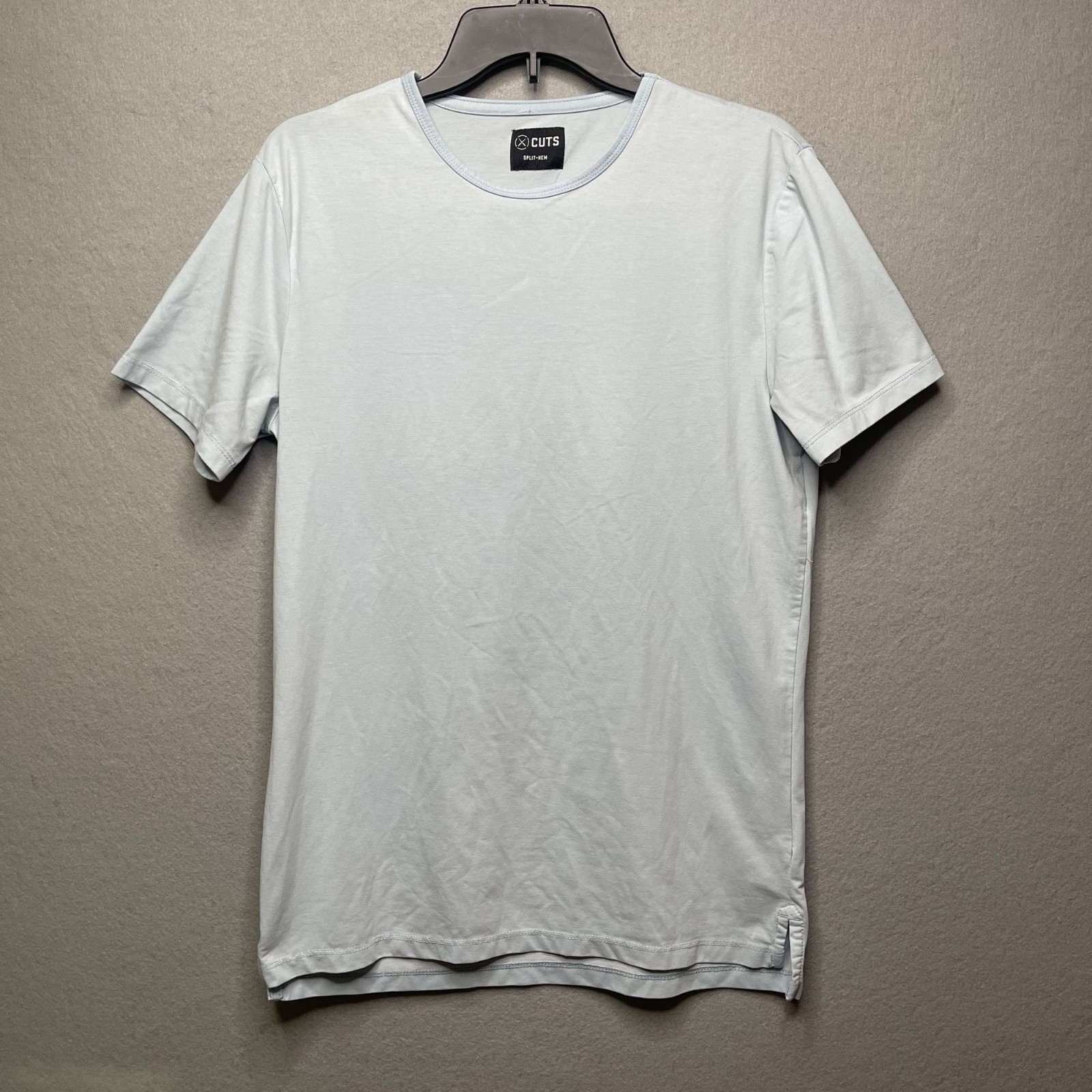 Cuts Mens Split-Hem T-Shirt Light Blue Pyca Pro Fabric M