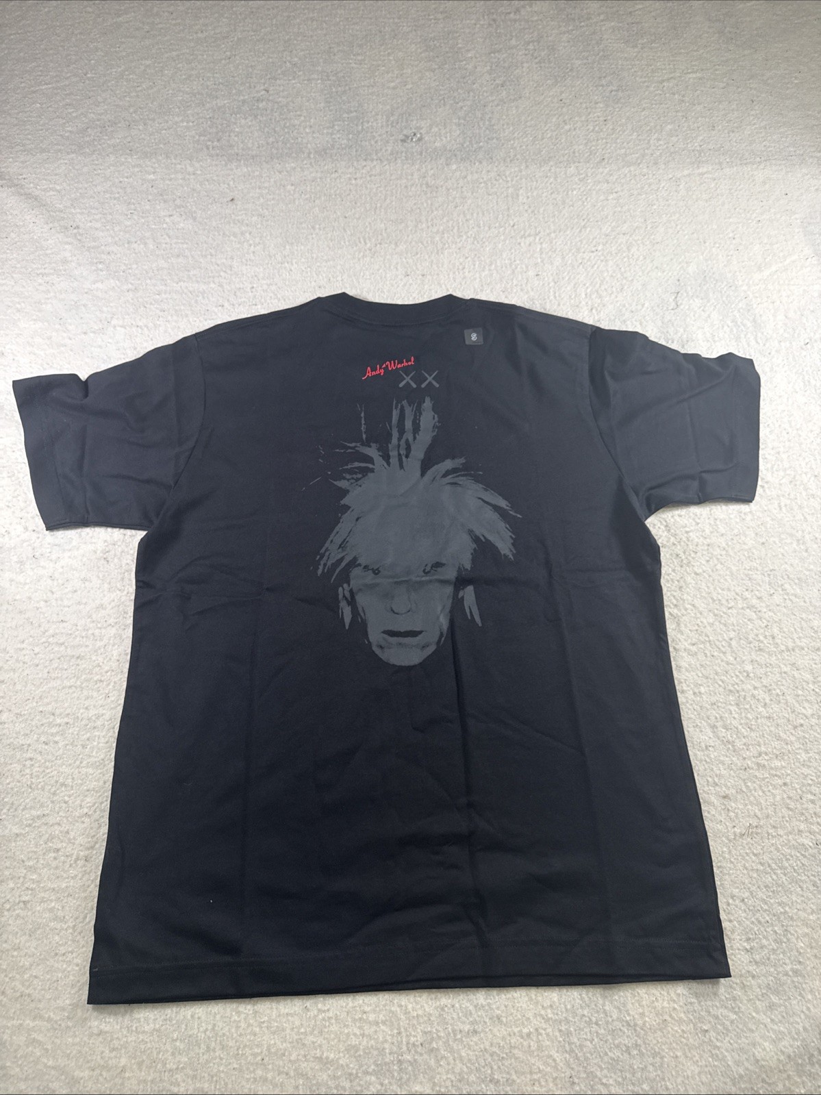 KAWS x Warhol Uniqlo T-shirt Graphic Black/Gray Red Writing Size Small