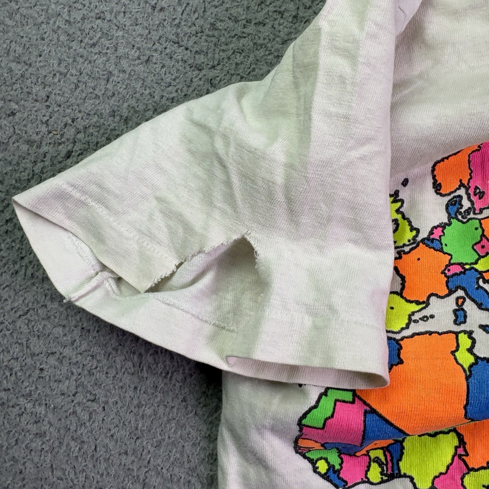 VTG Traveller Shirt Men L White Neon World Map 80s 90s Single Stitch USA Beefy