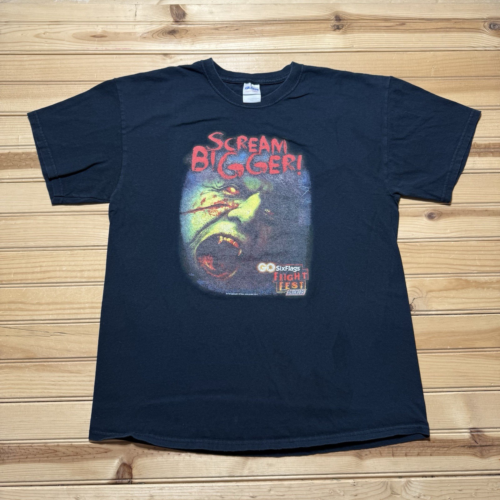 2014 Six Flags Fright Fest Staff Scream Bigger Snickers Monster Shirt – Large