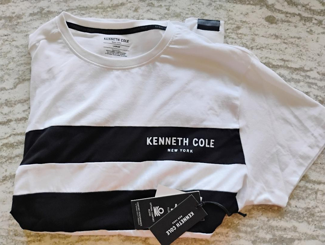 Kenneth Cole Logo Active Short Sleeve TShirt Large MINT FREE SHIPPING