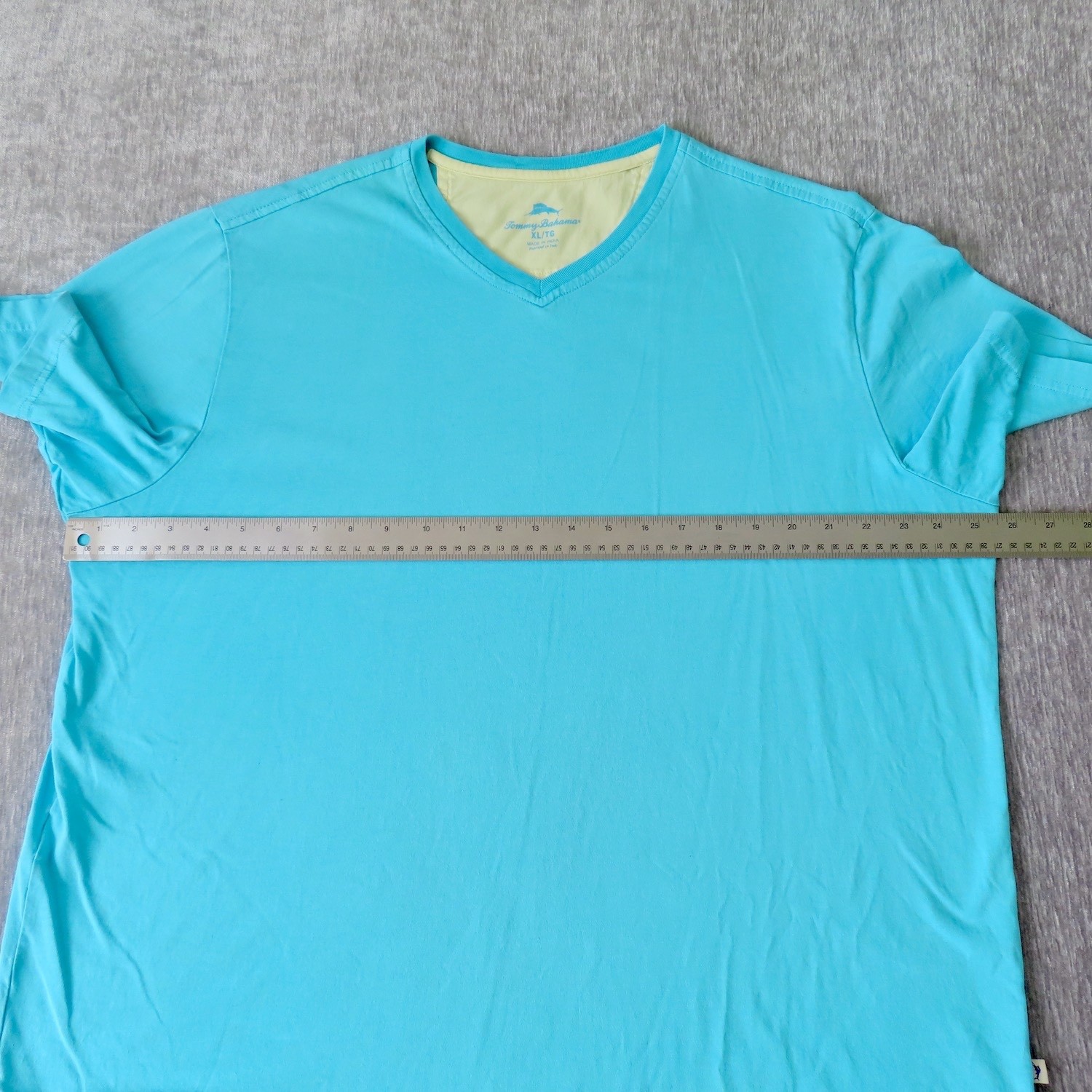 Tommy Bahama Shirt Men XL Blue Pima Cotton Bali High Tide V-Neck T-Shirt Outdoor