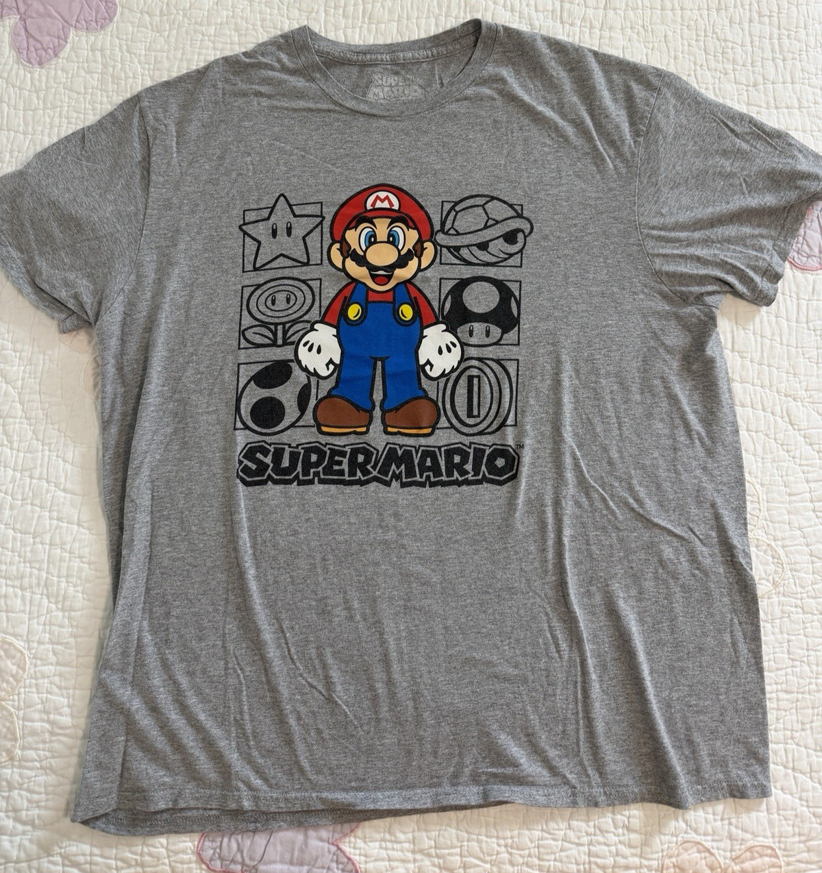 Super Mario T Shirt Mens Large Cartoon Nintendo Graphic Tee.