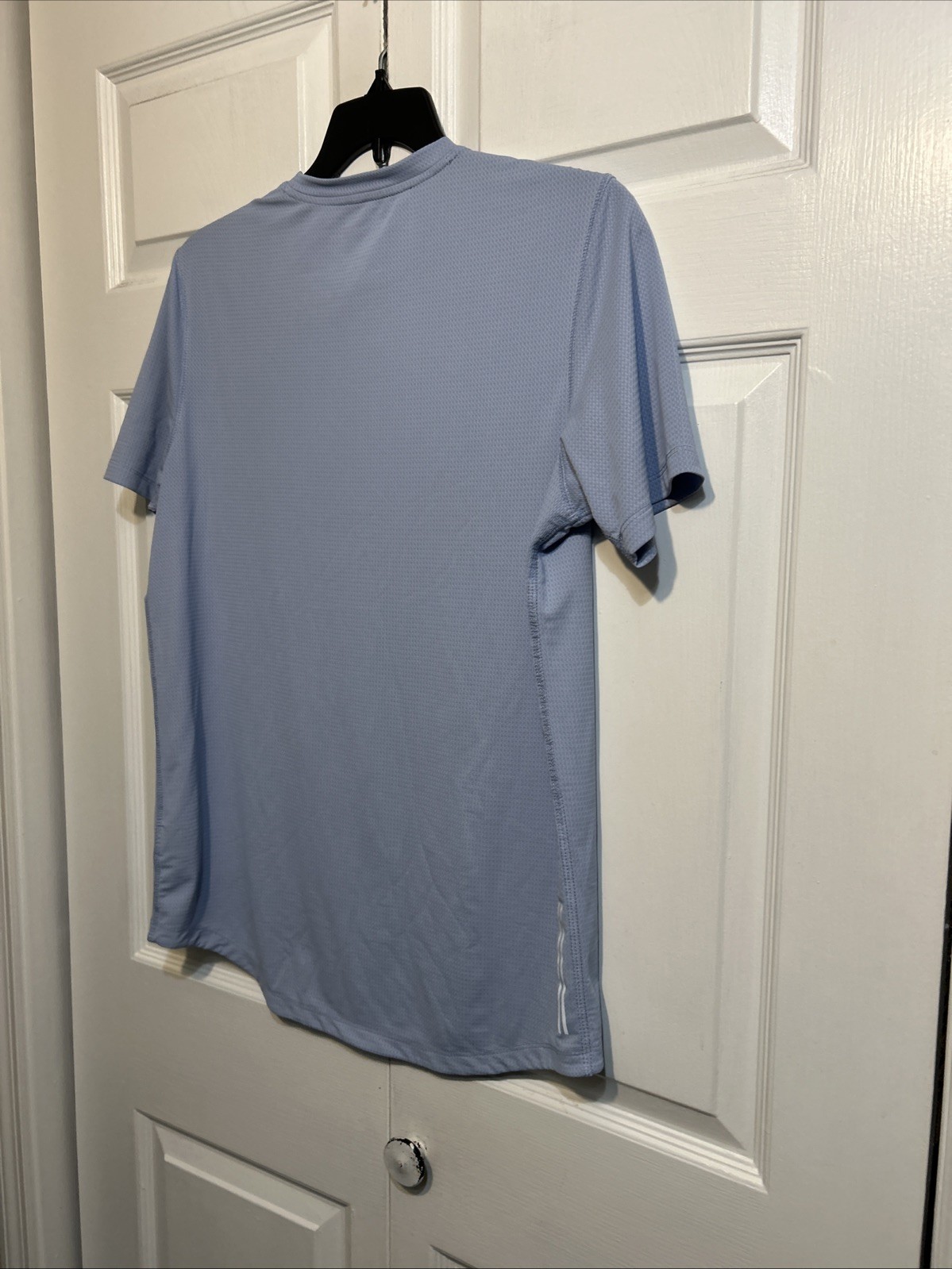Kenneth Cole Active Short Sleeve Crew Neck T-Shirt Size M Medium Light Blue Mens