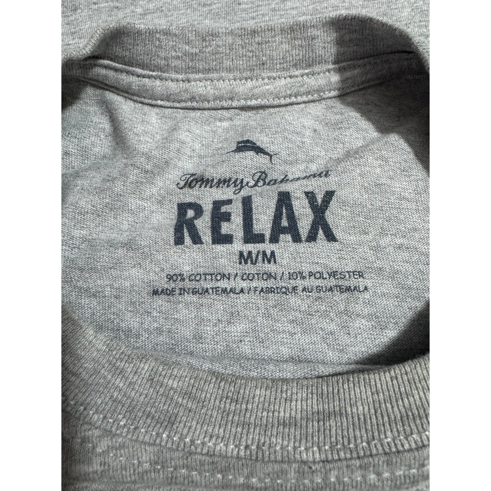 Tommy Bahama Pin Up Grill Graphic Shirt Mens Size Medium Gray