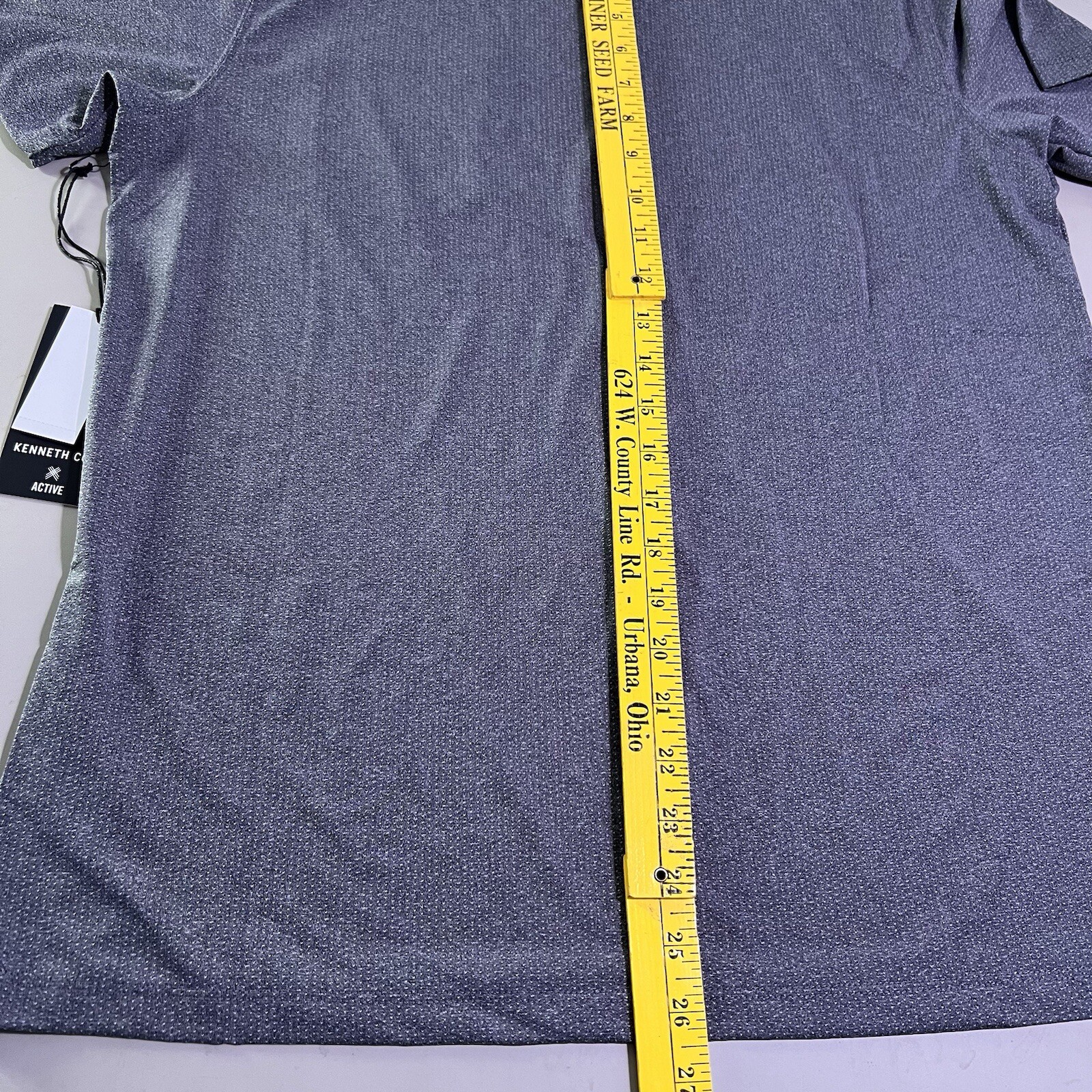 Kenneth Cole Slim Tech Pocket Tee Crew 4 Way Stretch Active Shirt Gray Mesh NWT