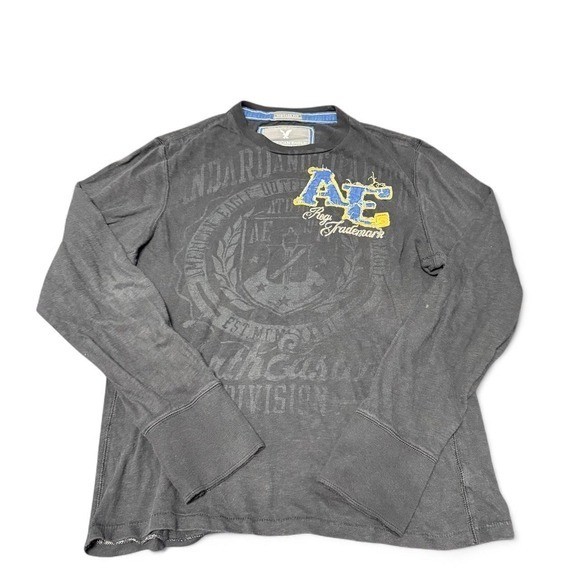 American Eagle y2k 2000s graphic long sleeve shirt