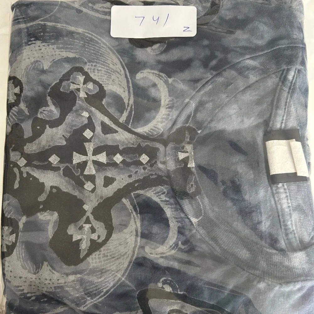 Four Seasons Y2K VINTAGE NWOT Medium Cross Wings T-shirt Affliction style