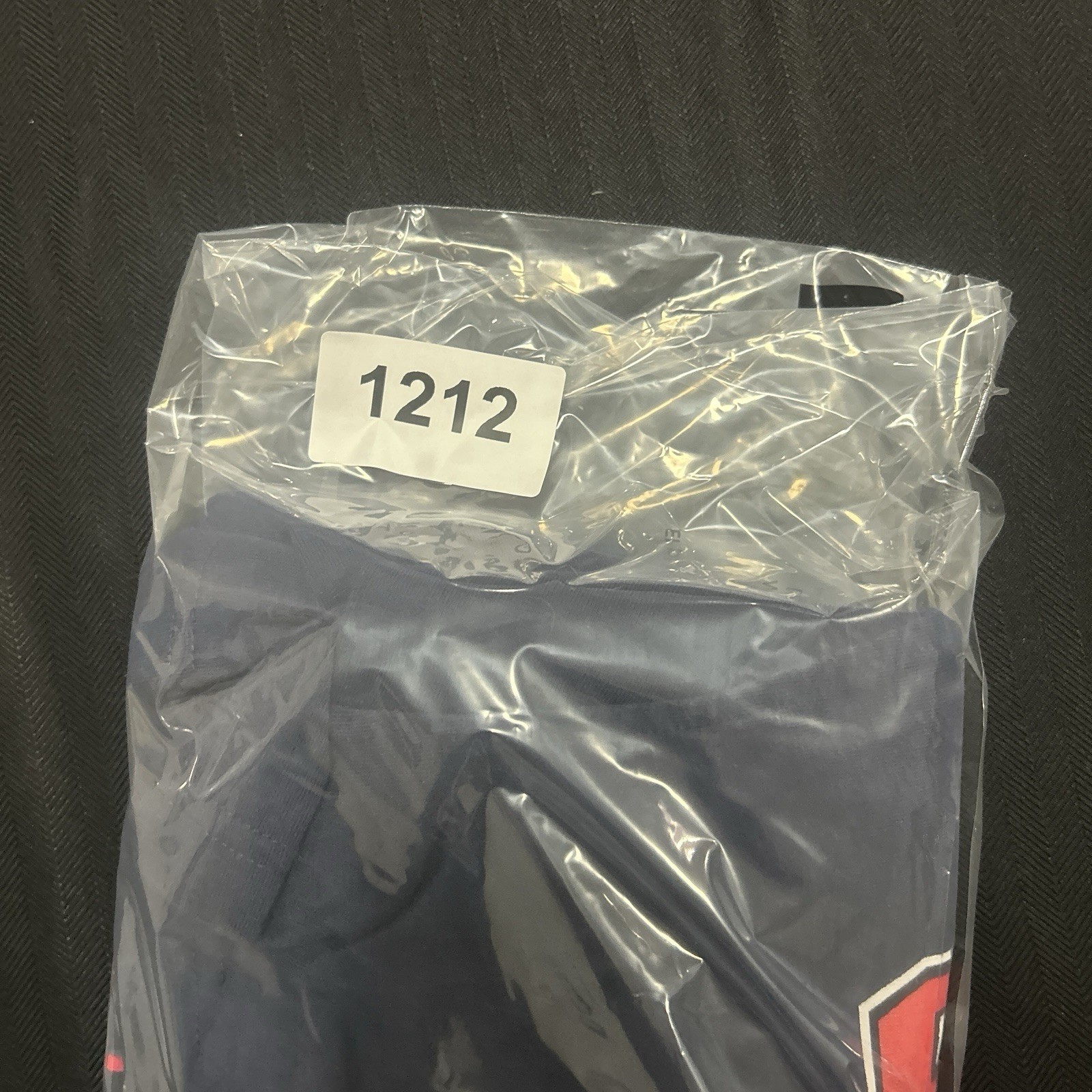 New England Patriots T-Shirt Men’s Large Graphic Starter Blue NFL Short Sleeve