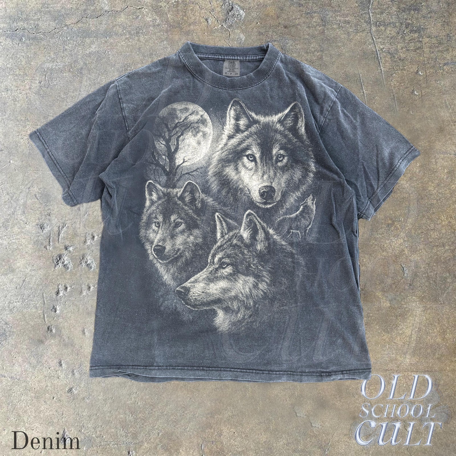 Vintage 90s Wolf Graphic T-Shirt Retro Grunge Howling Wolf Moon Gothic Tee