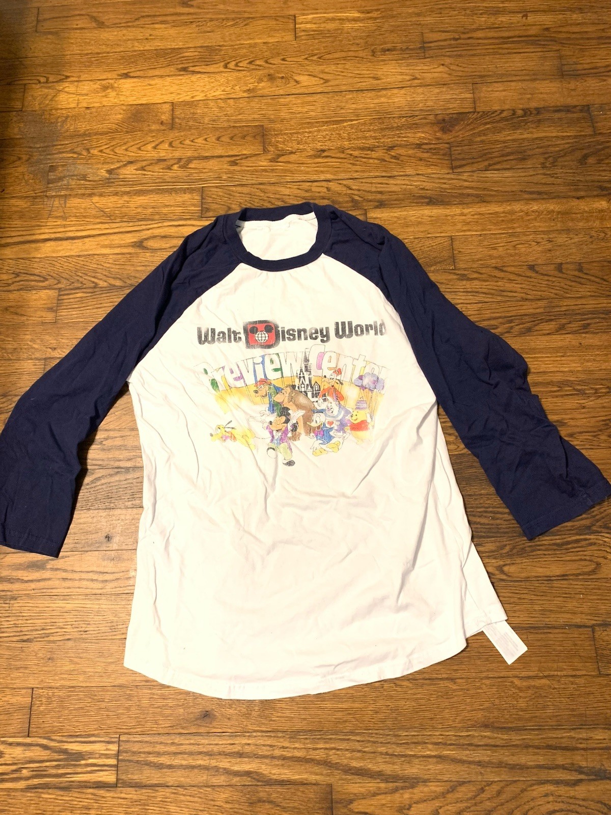 Men&rsquo;s Disney World Faded 3/4 Sleeves 2 Tone Navy/White Graphic Shirt Medium