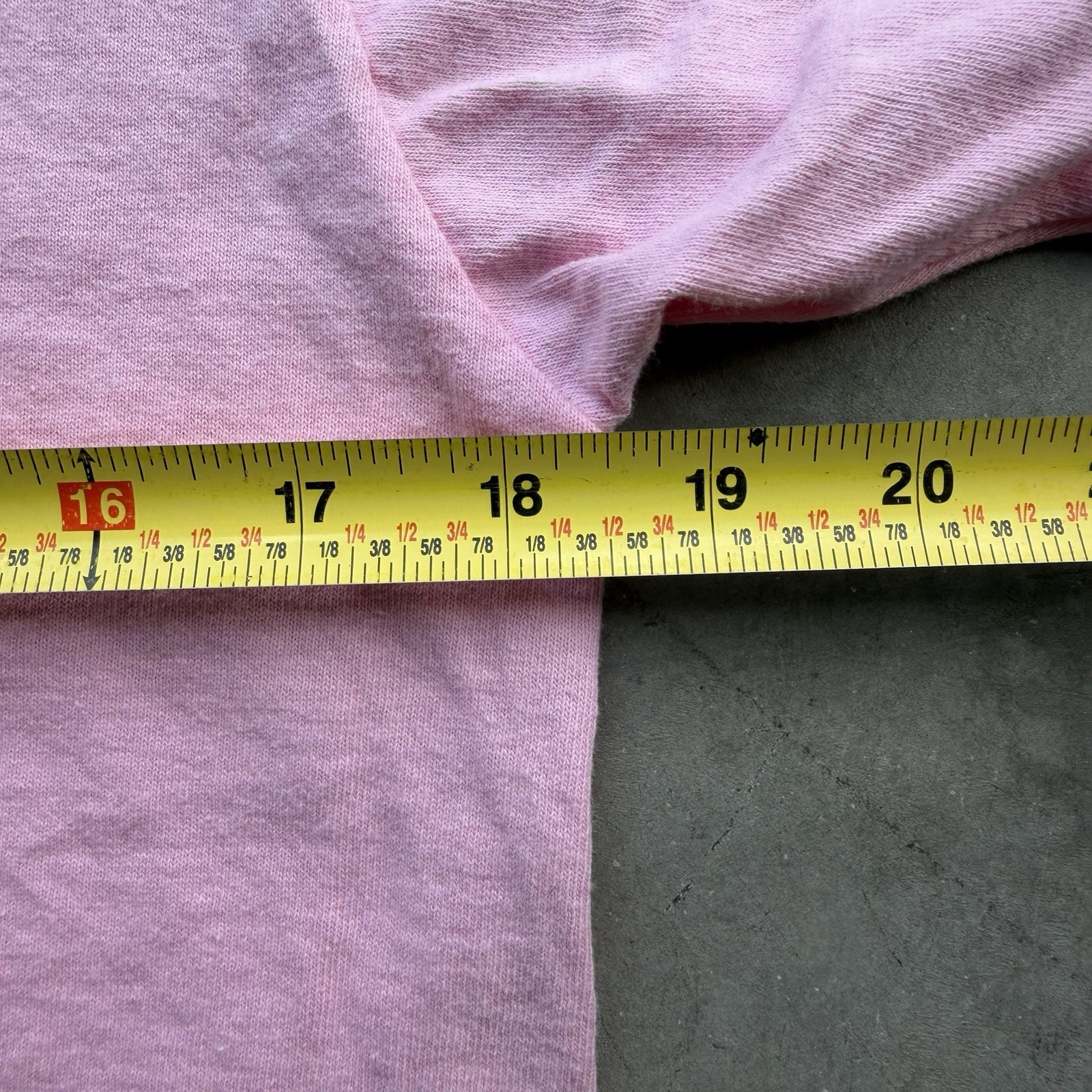 Vintage 90s Fruit Loom Second Hand Rose Mens M Shirt Pink USA Single Stitch