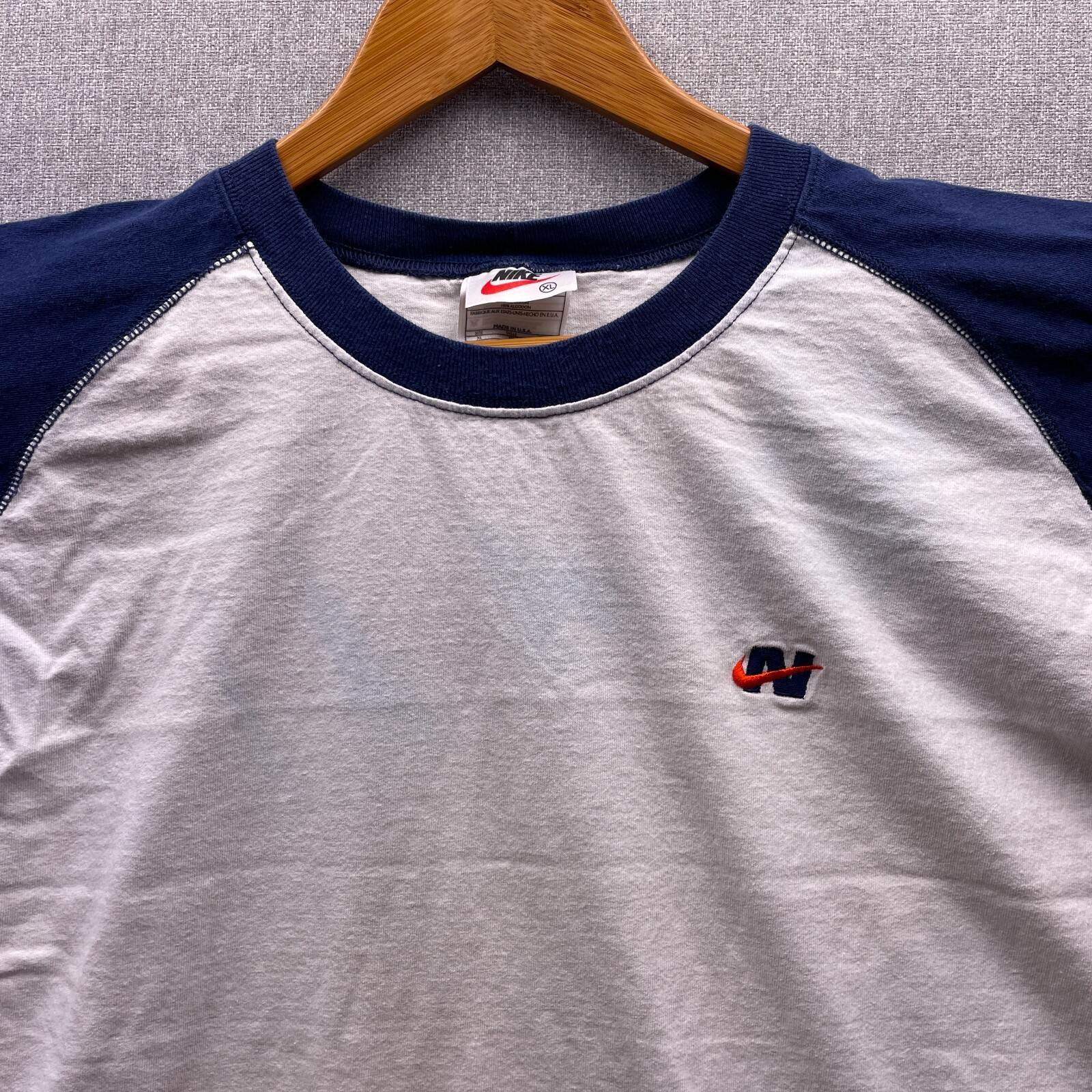 Vtg Nike White Tag T Shirt Mens XL Two Tone Navy Embroidered Logo USA SS 90s